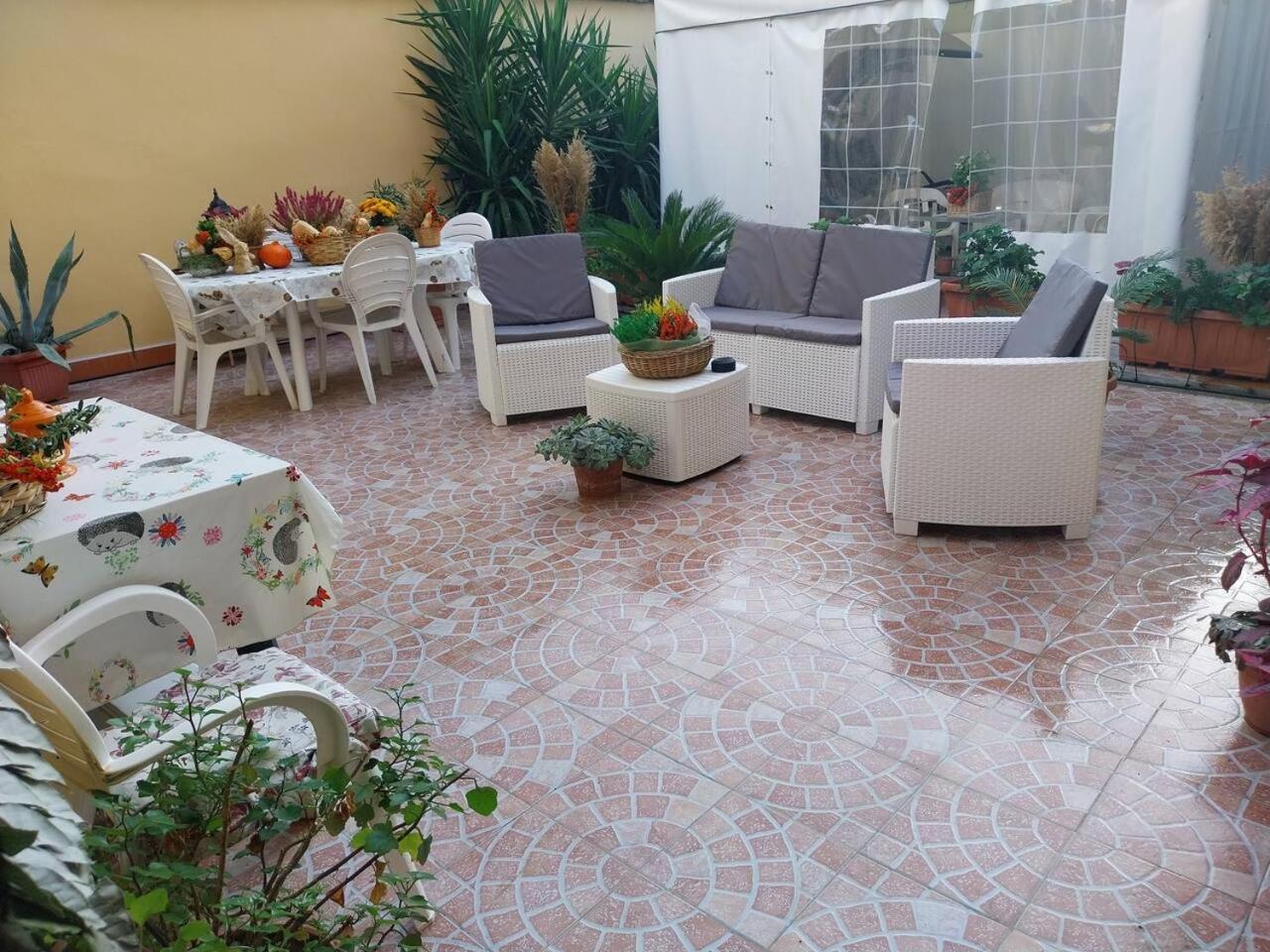 Il Giardino Di Marimar * Rome