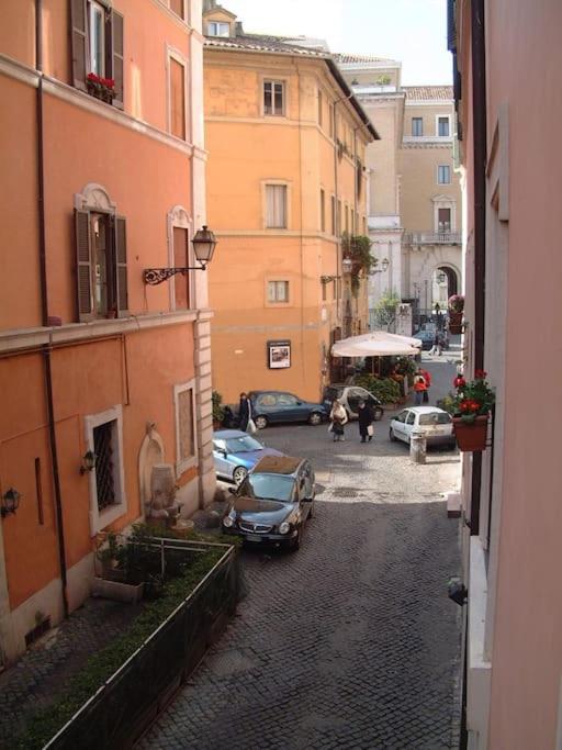 San Calisto Trastevere - Historical Center Cir 25486