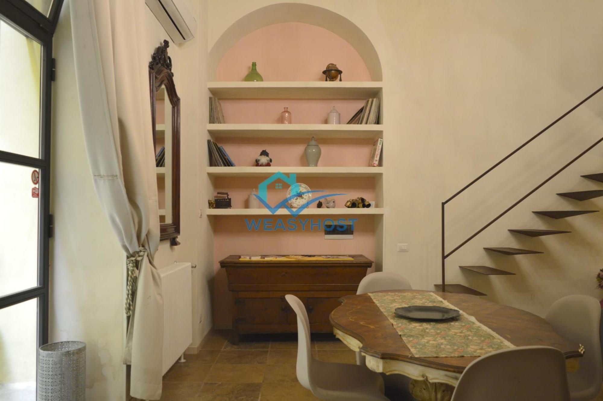 Shabby Loft In Colosseum Rome