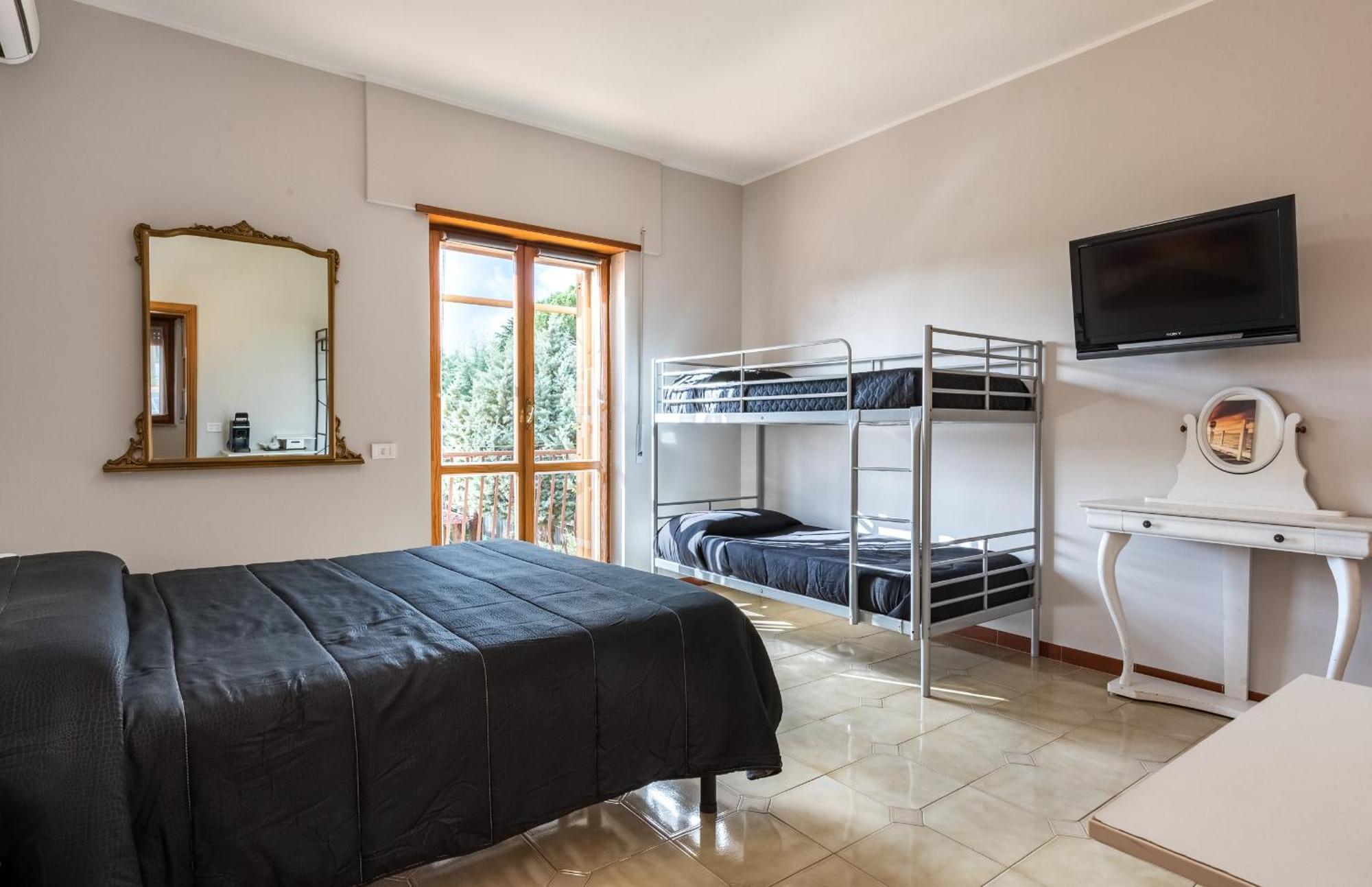 Gasthuis Travelershome Morena Rome