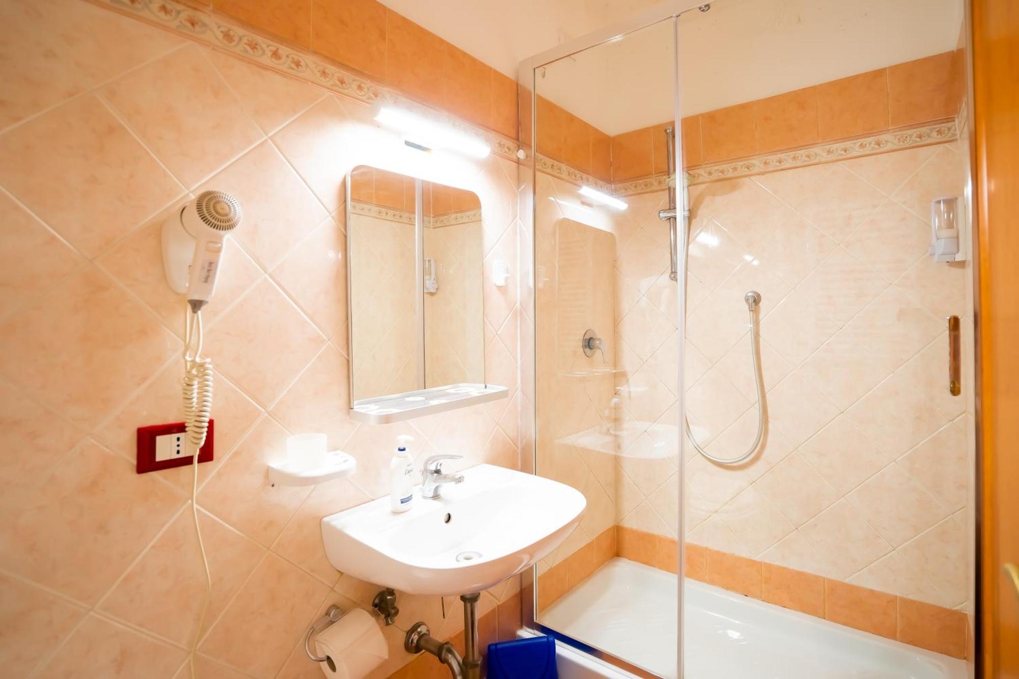Booking Roma