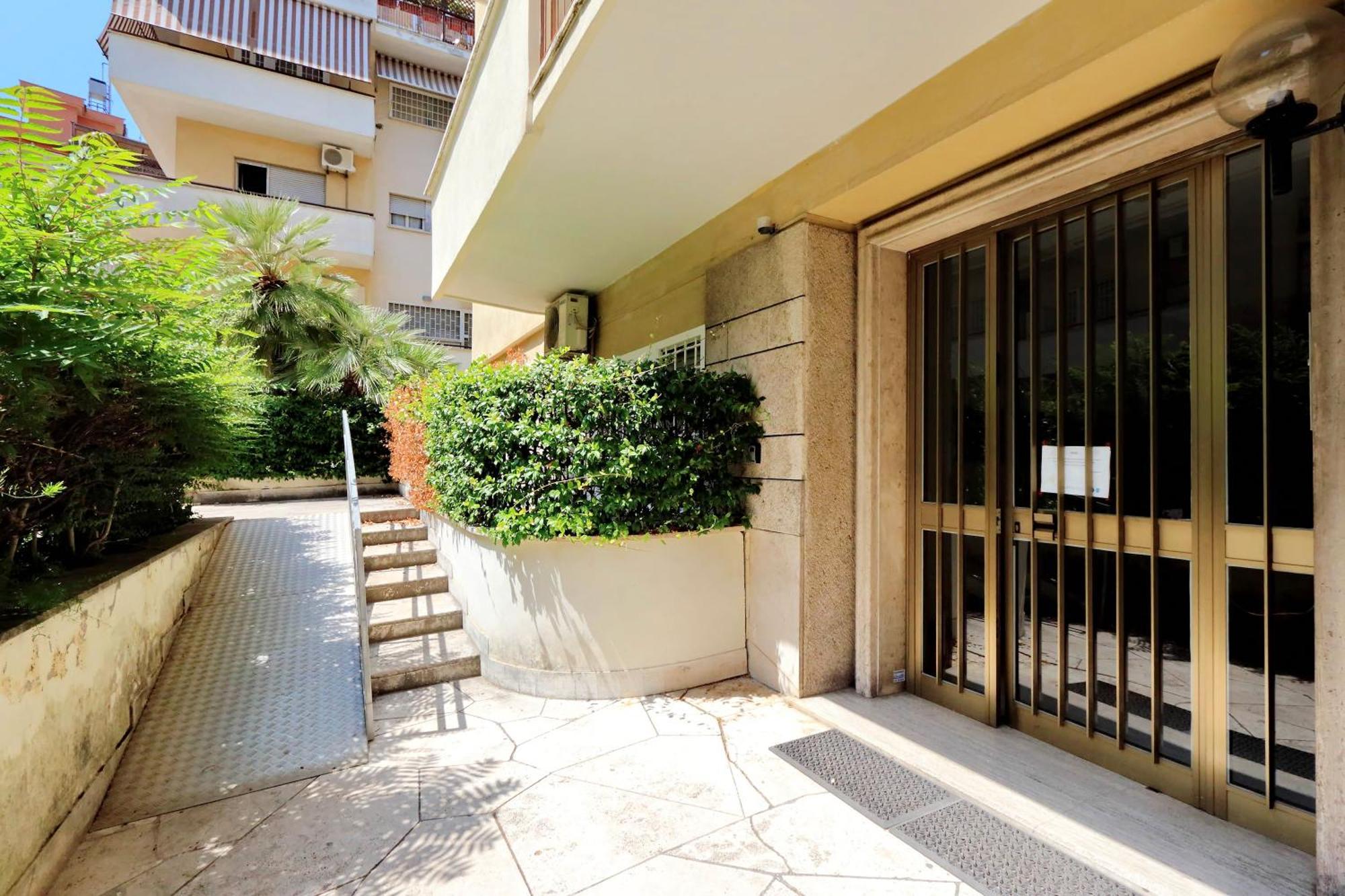S. Peter 2 - With Garden -50m From Metro *