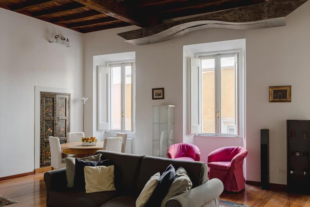 Giusi Trevi Apartment *