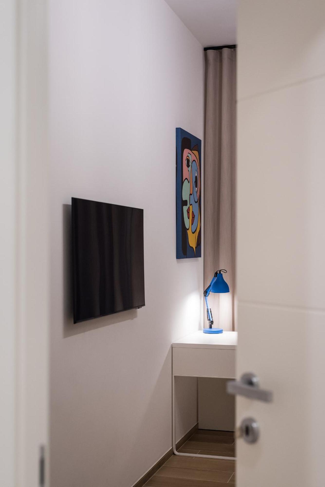 Super Comfort Pisino Street Apartment