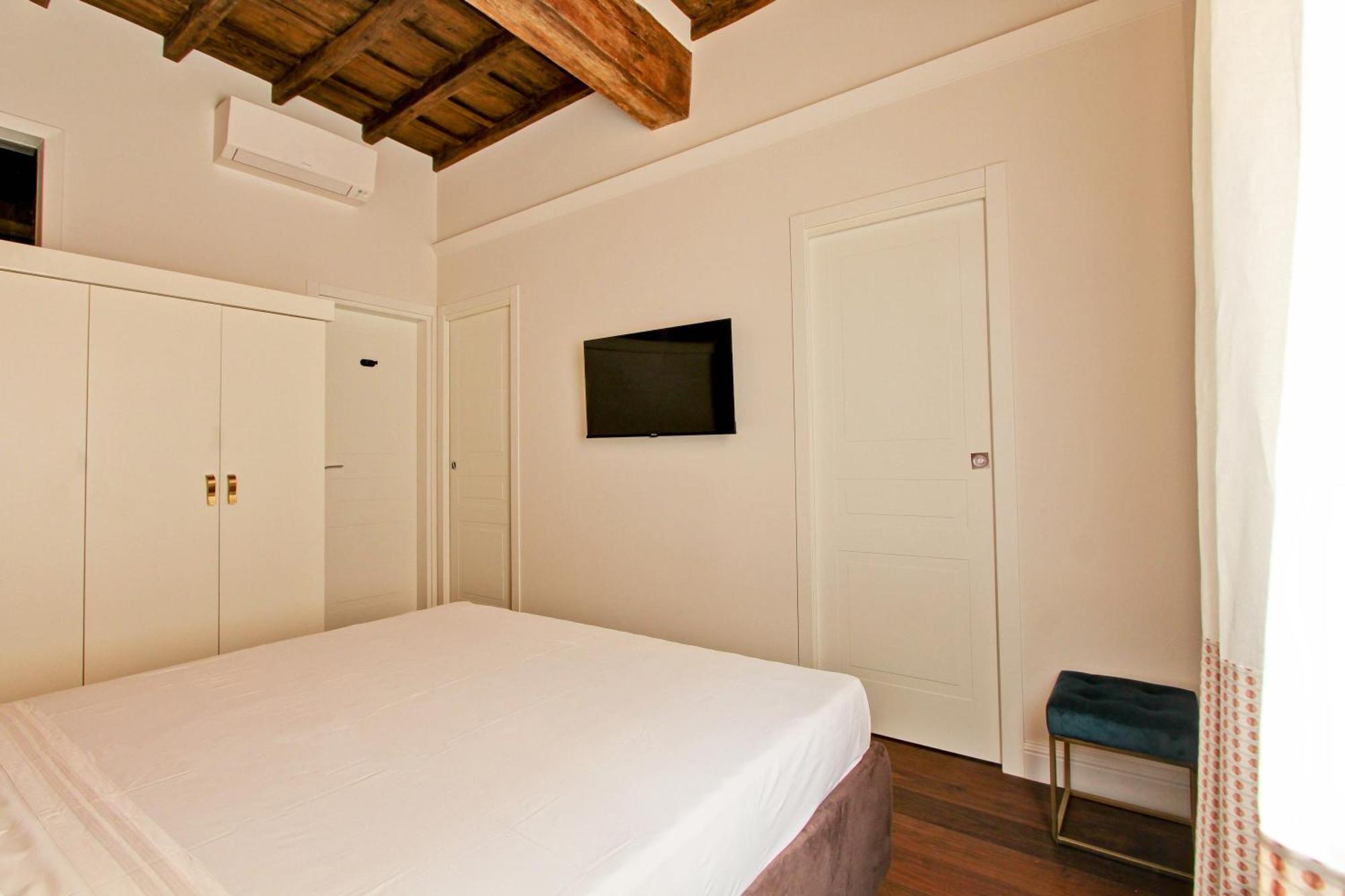 Corocoro114 Comfort Ed Eleganza * Rome