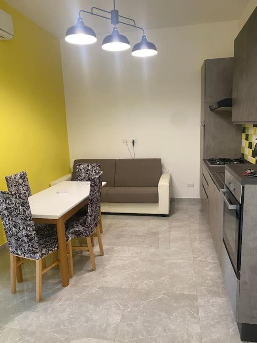 Apartment Candia House *