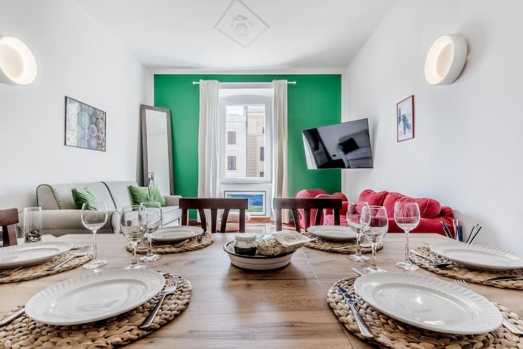 Elegance And Comfort In The Heart Of Romecoppede Rome