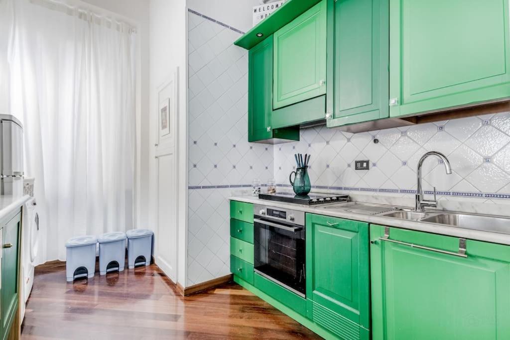 Elegance And Comfort In The Heart Of Romecoppede Apartamento