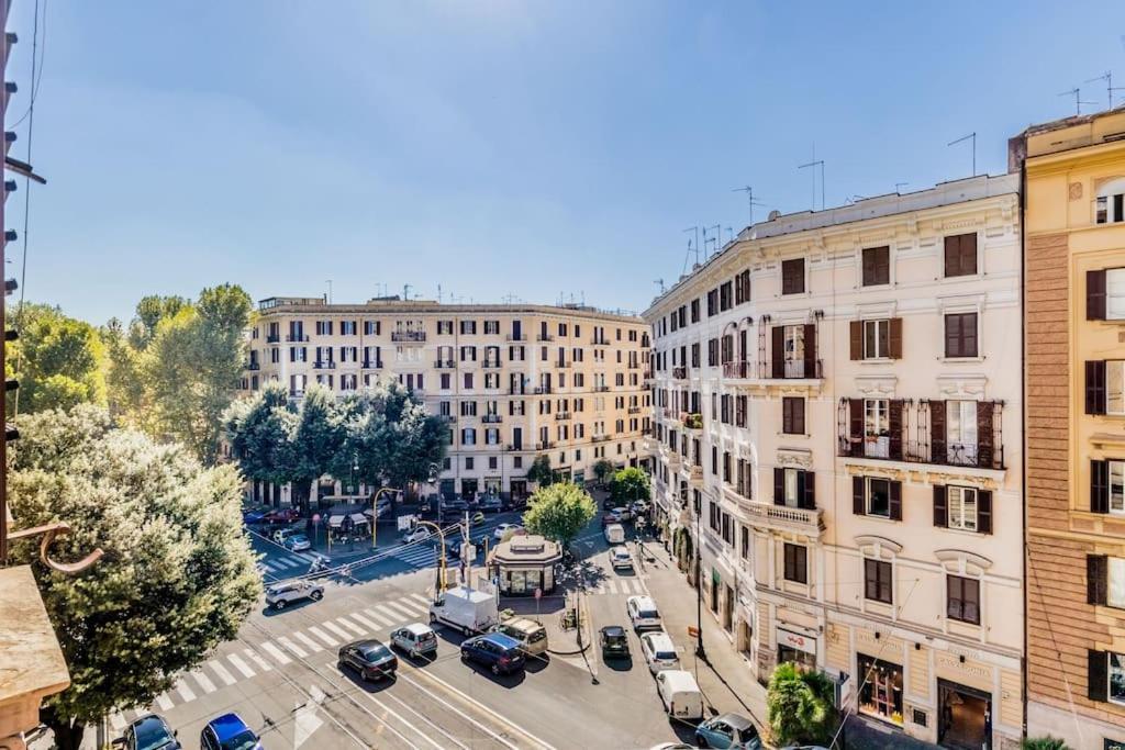 Elegance And Comfort In The Heart Of Romecoppede Roma