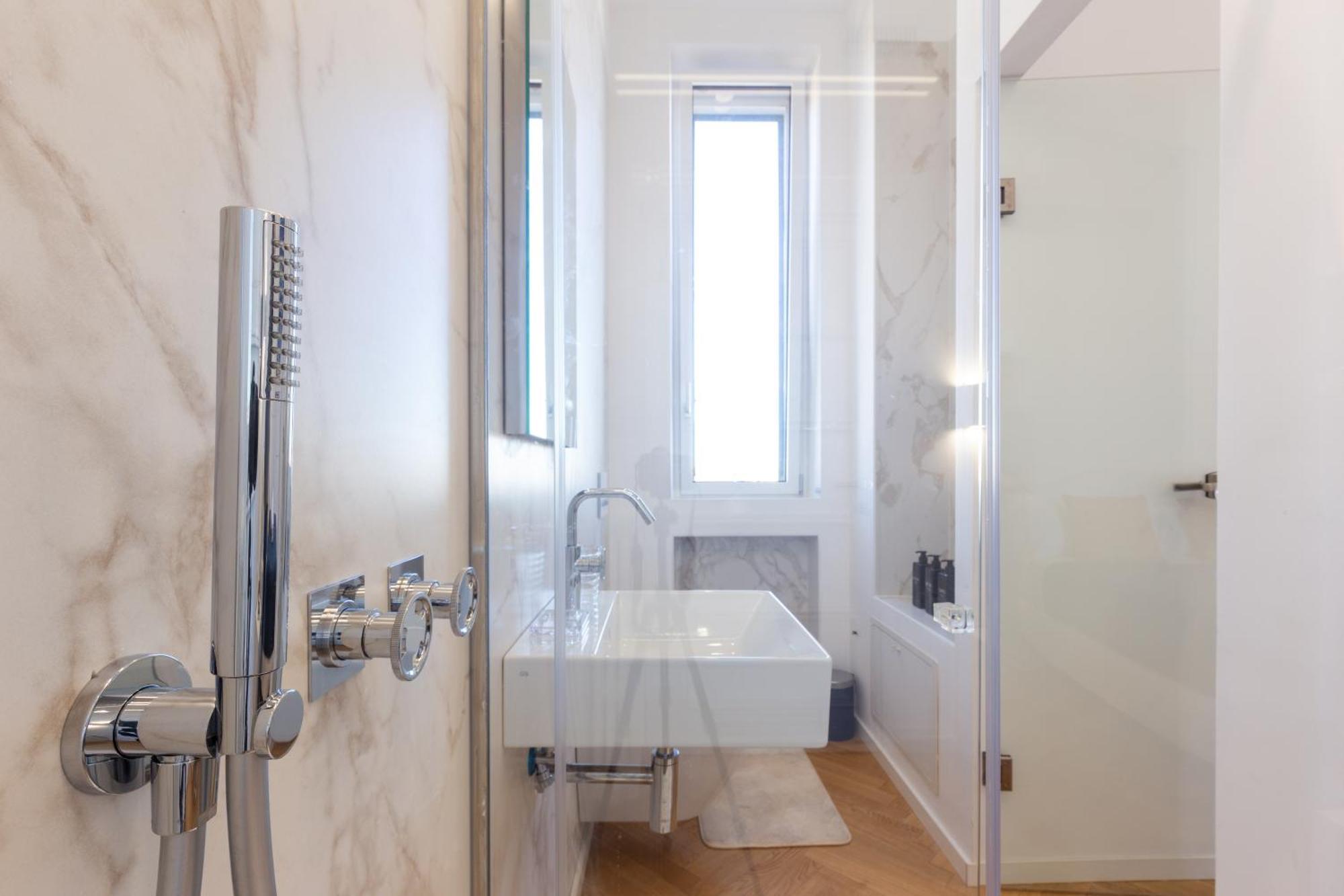 Adventura Penthouse *