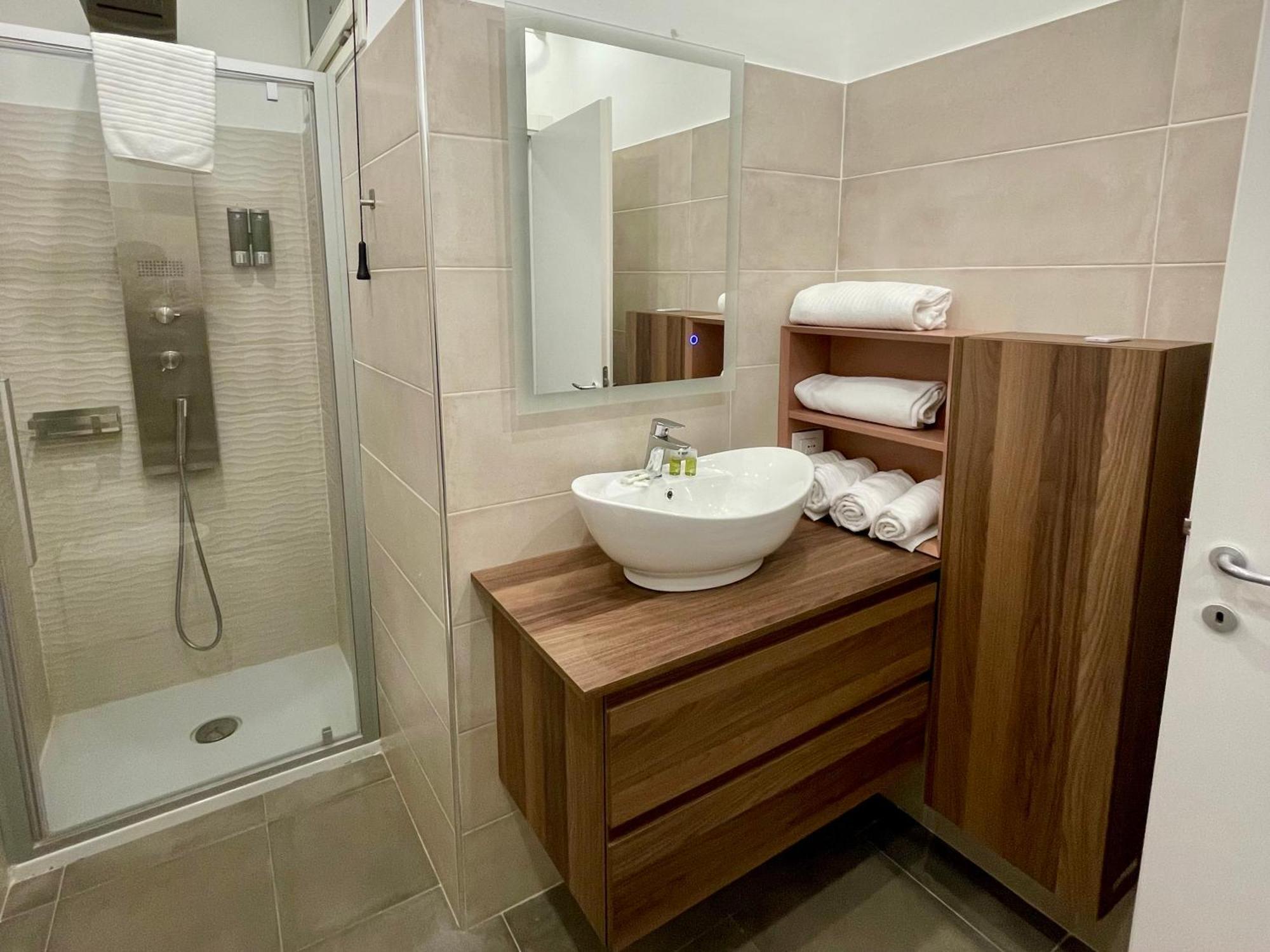 Apartment Sweet Rhome - A Due Passi Da San Pietro