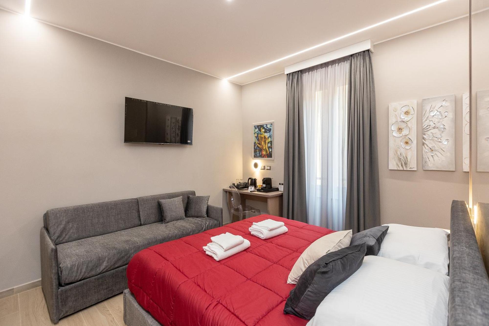 Iron Luxury Guest house *