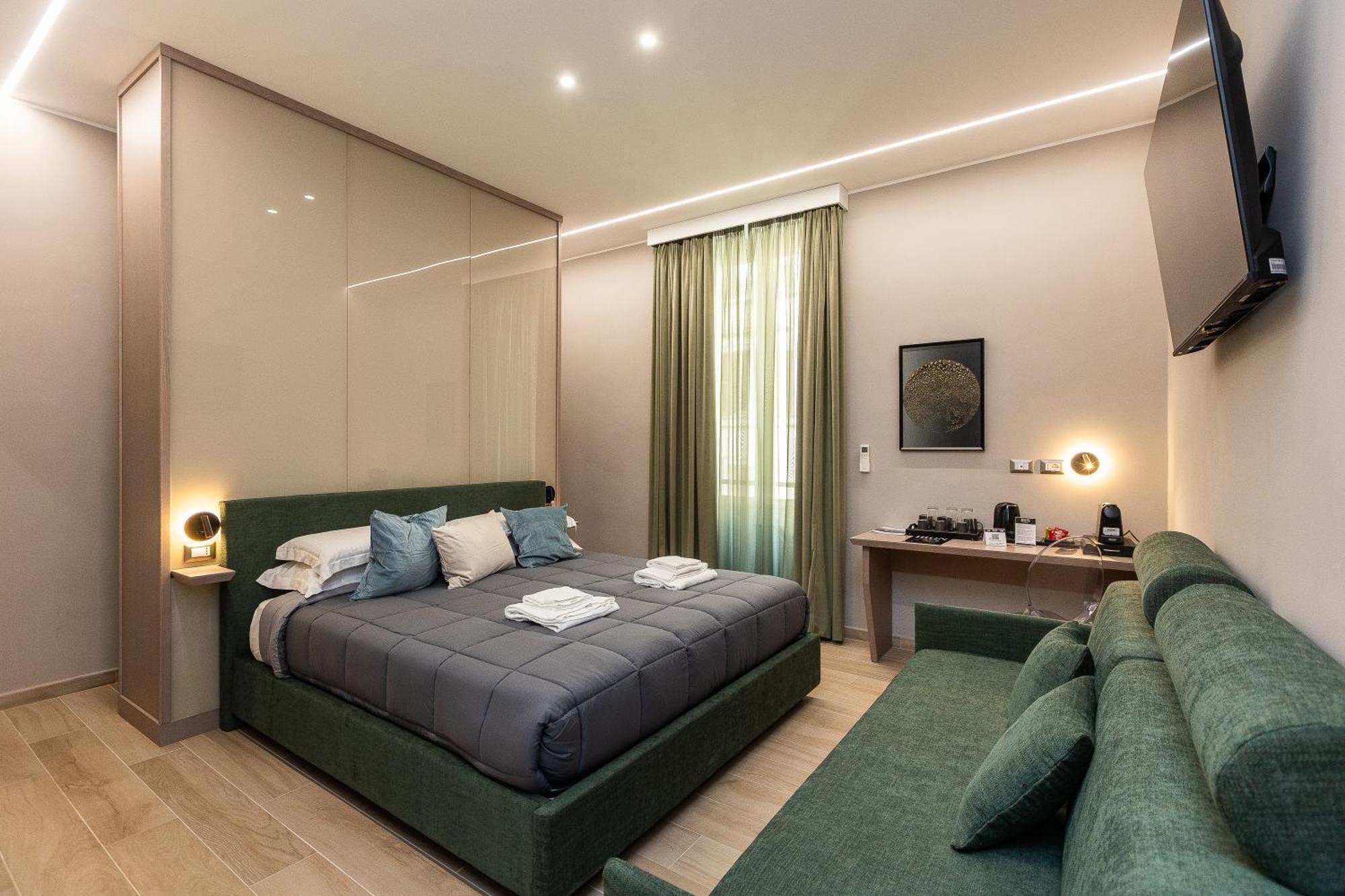 Guest house Iron Luxury *