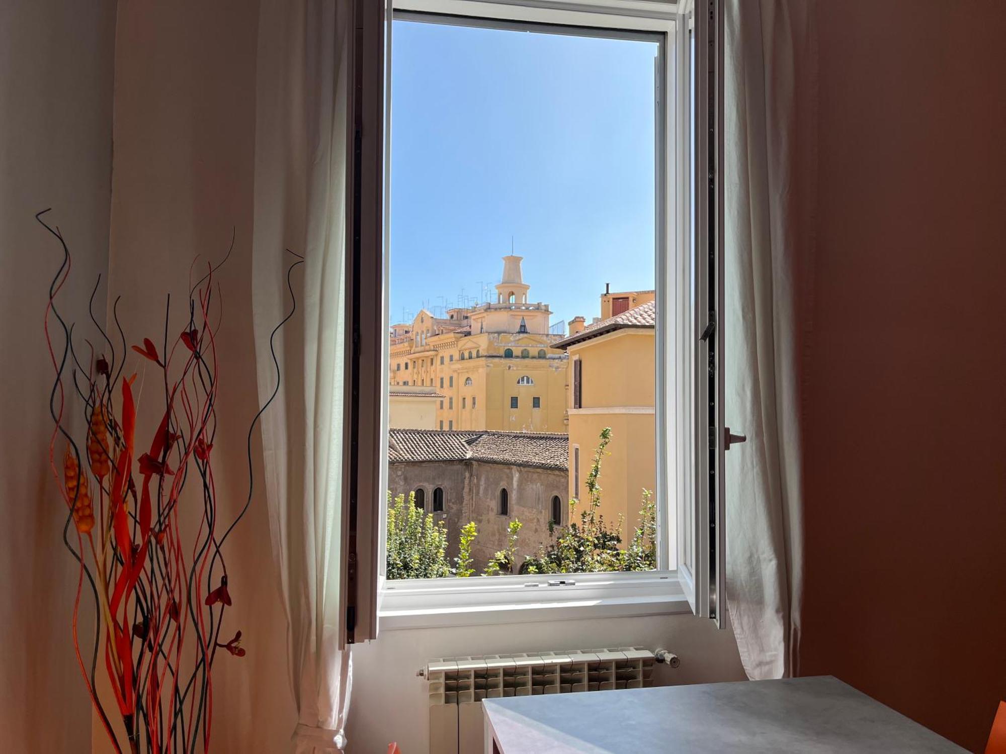 Residenza Girasole Vatican Apartment Rome
