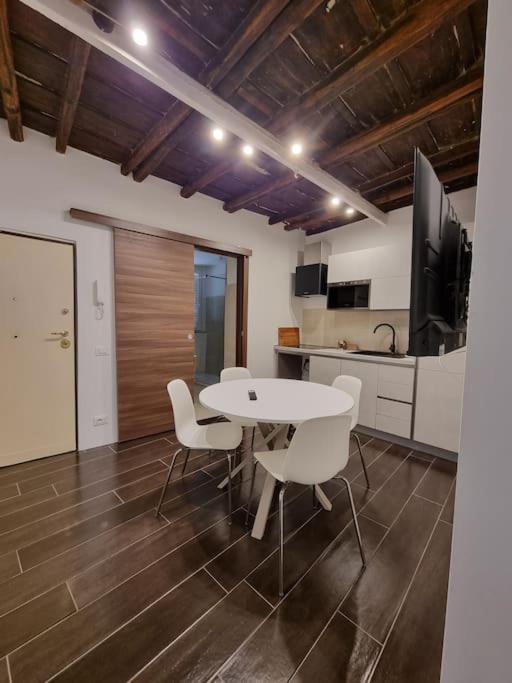 Appartement The Heritage- At Trevi Fountain- *
