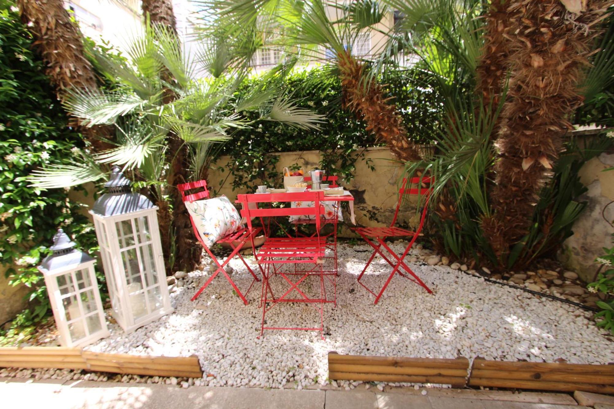 S. Peter 2 - With Garden -50m From Metro * Rome