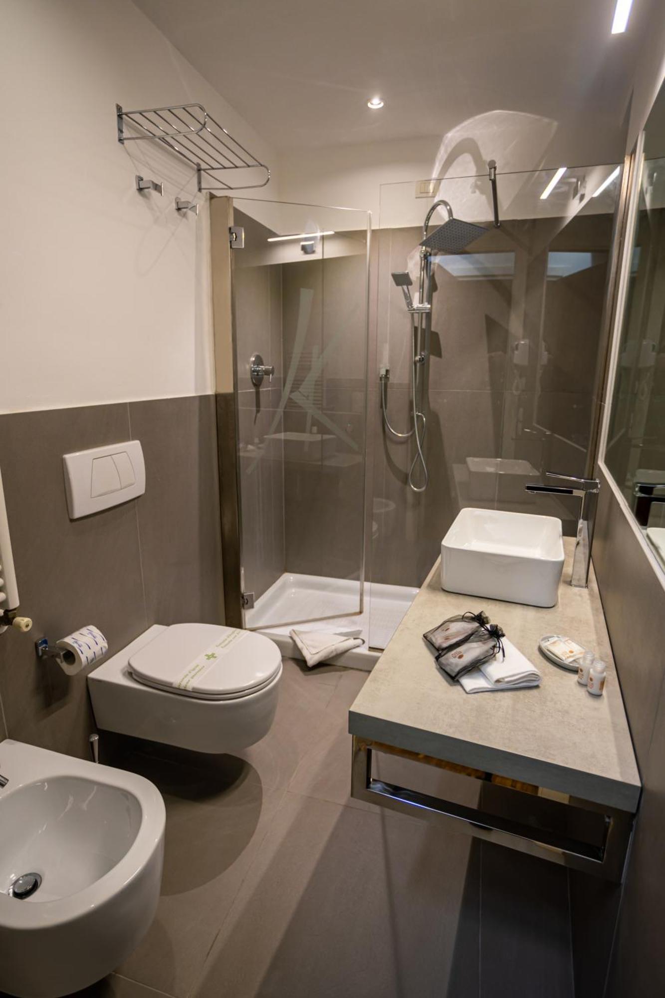 Black Hotel Rome