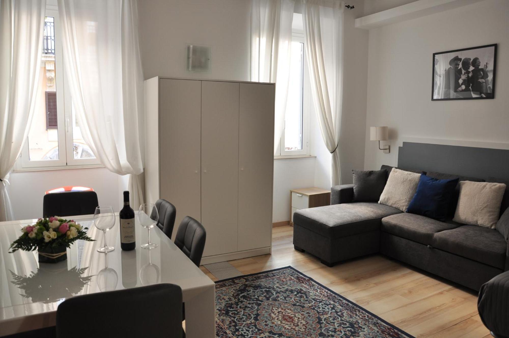 Colosseo Dan Holiday home Rome