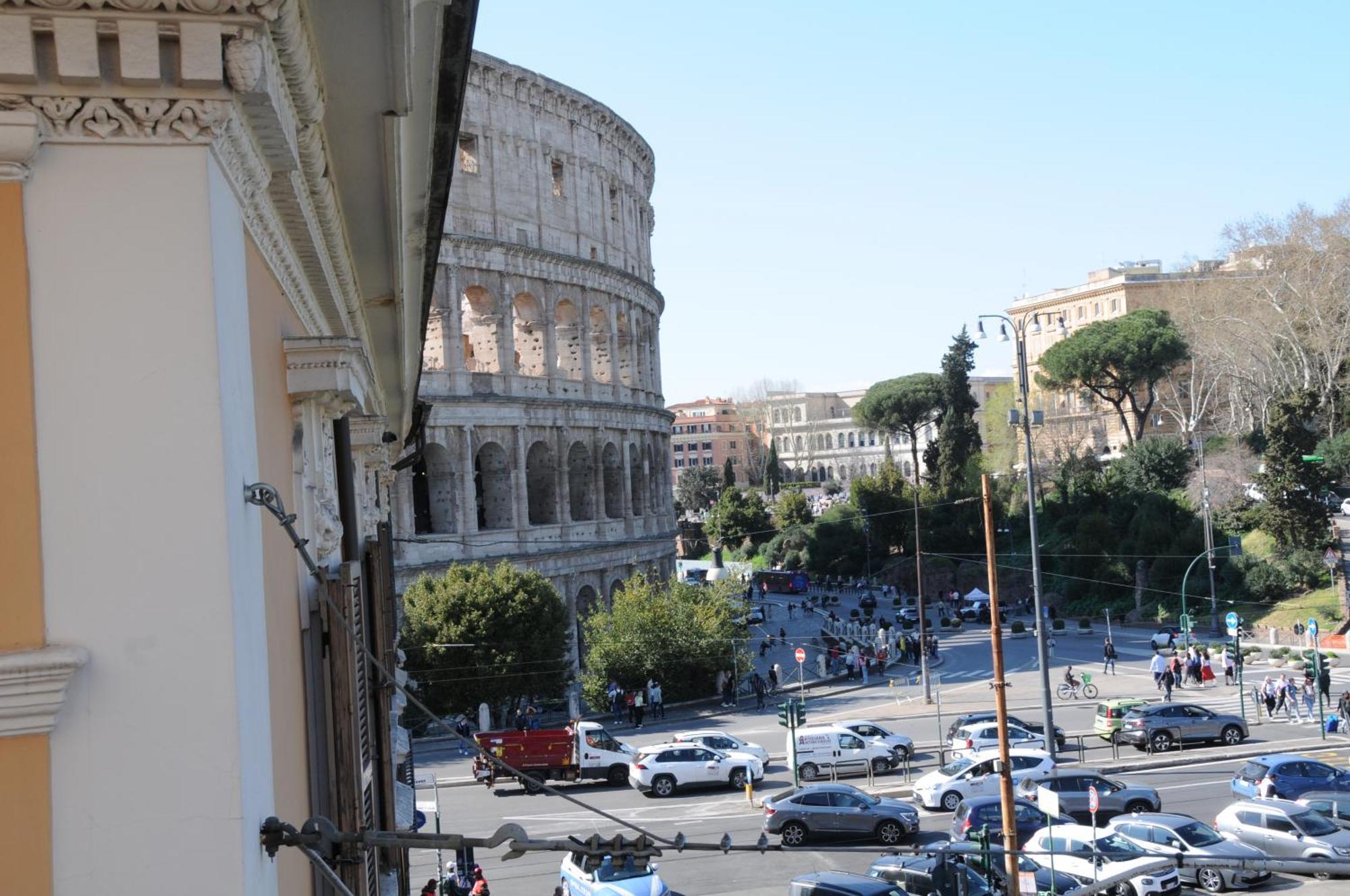 Apartment A Casa Di Lu, Al Colosseo - *