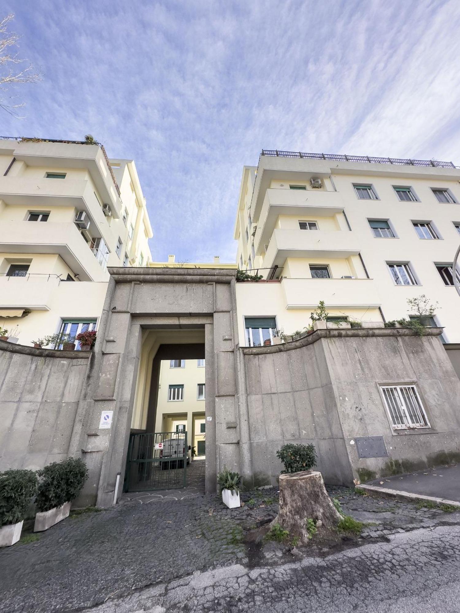 Trastevere 2 Bedroom Cozy *