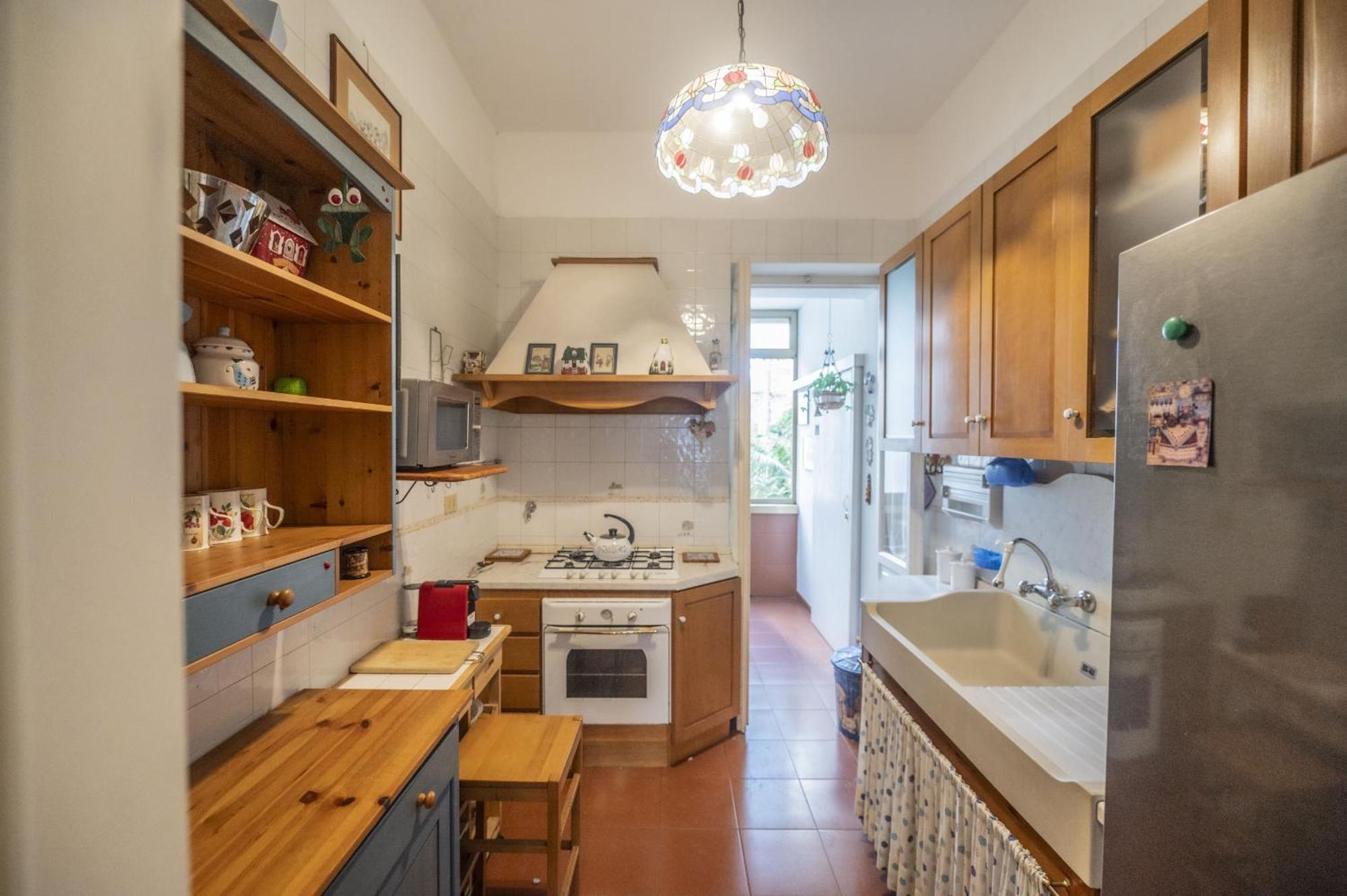 Trastevere 2 Bedroom Cozy Apartment