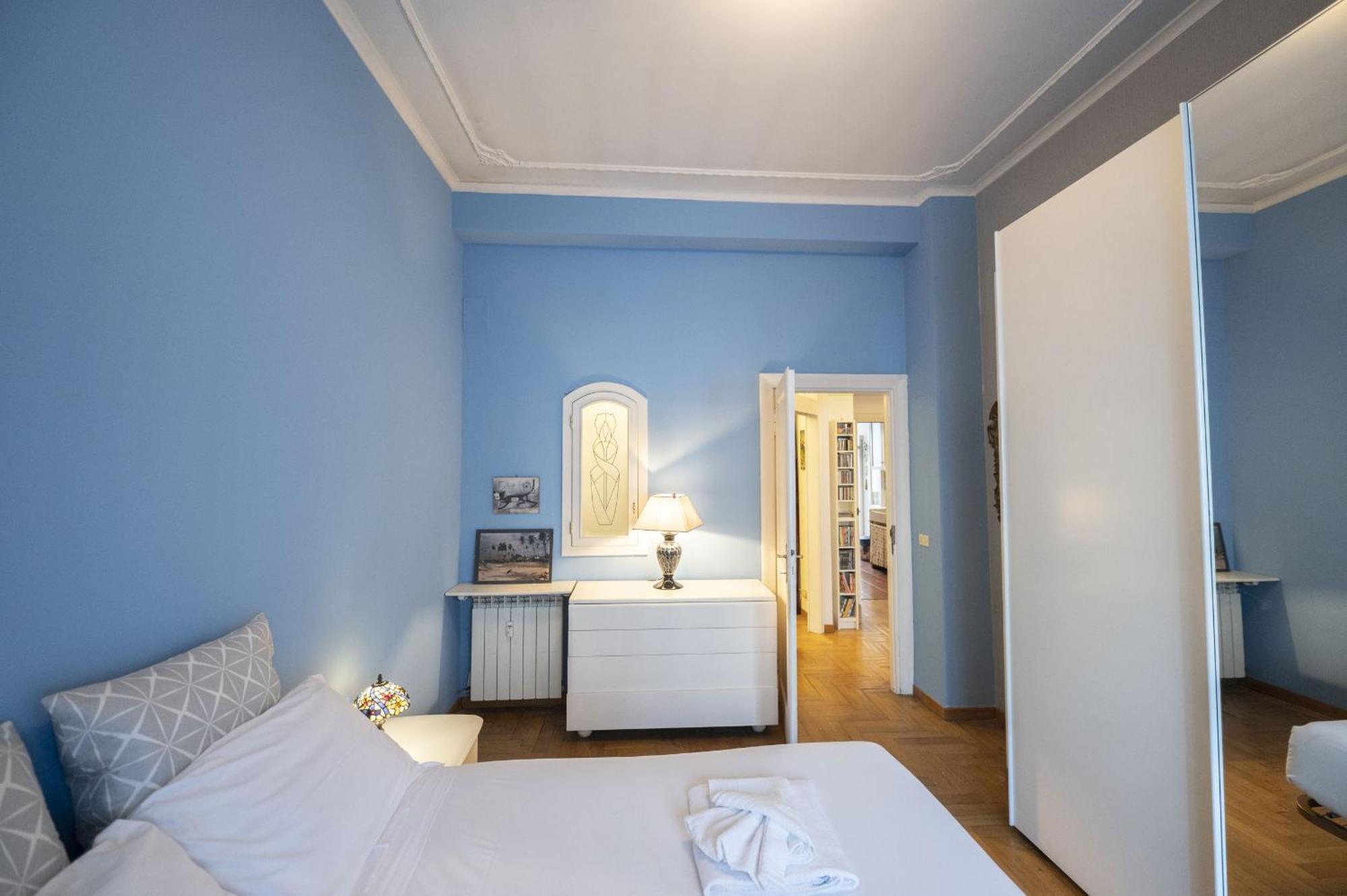Trastevere 2 Bedroom Cozy *