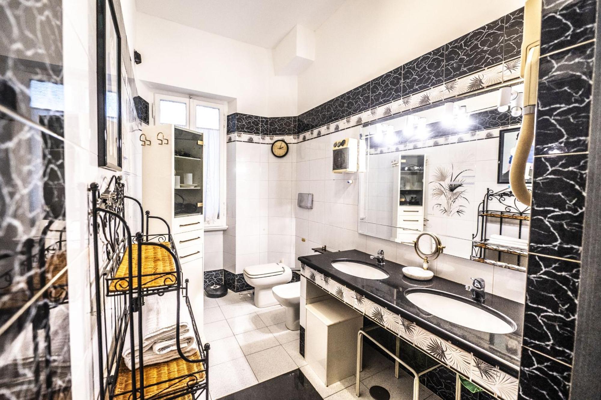Trastevere 2 Bedroom Cozy Apartment Rome