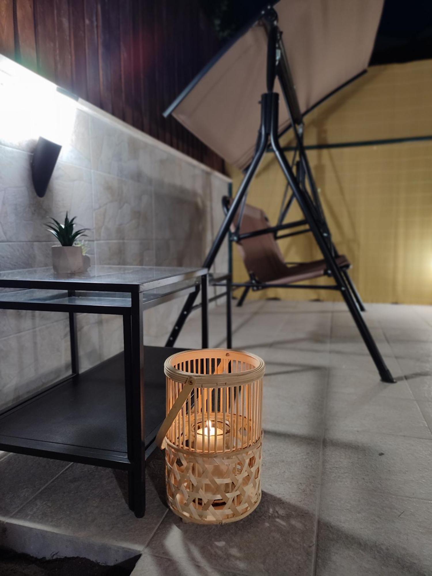 Apartamento Agli Acquedotti, Con Giardino Privato