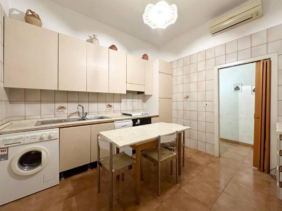 Cozy And Well Connected To The Center Apartment Rome