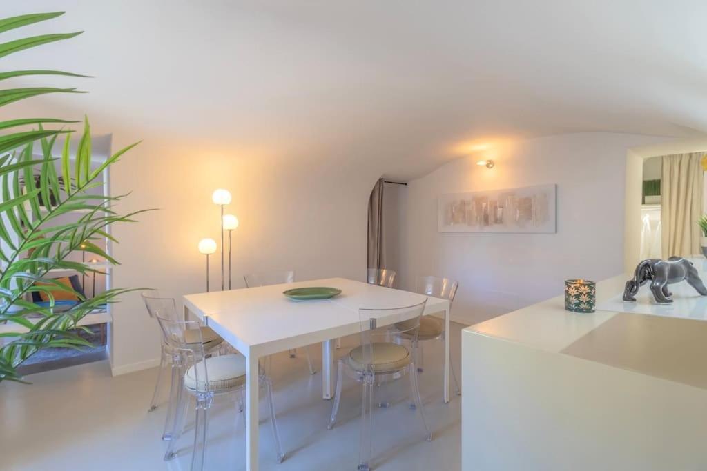 Unique View Farnese Classy Loft Apartment