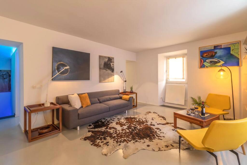 Unique View Farnese Classy Loft *