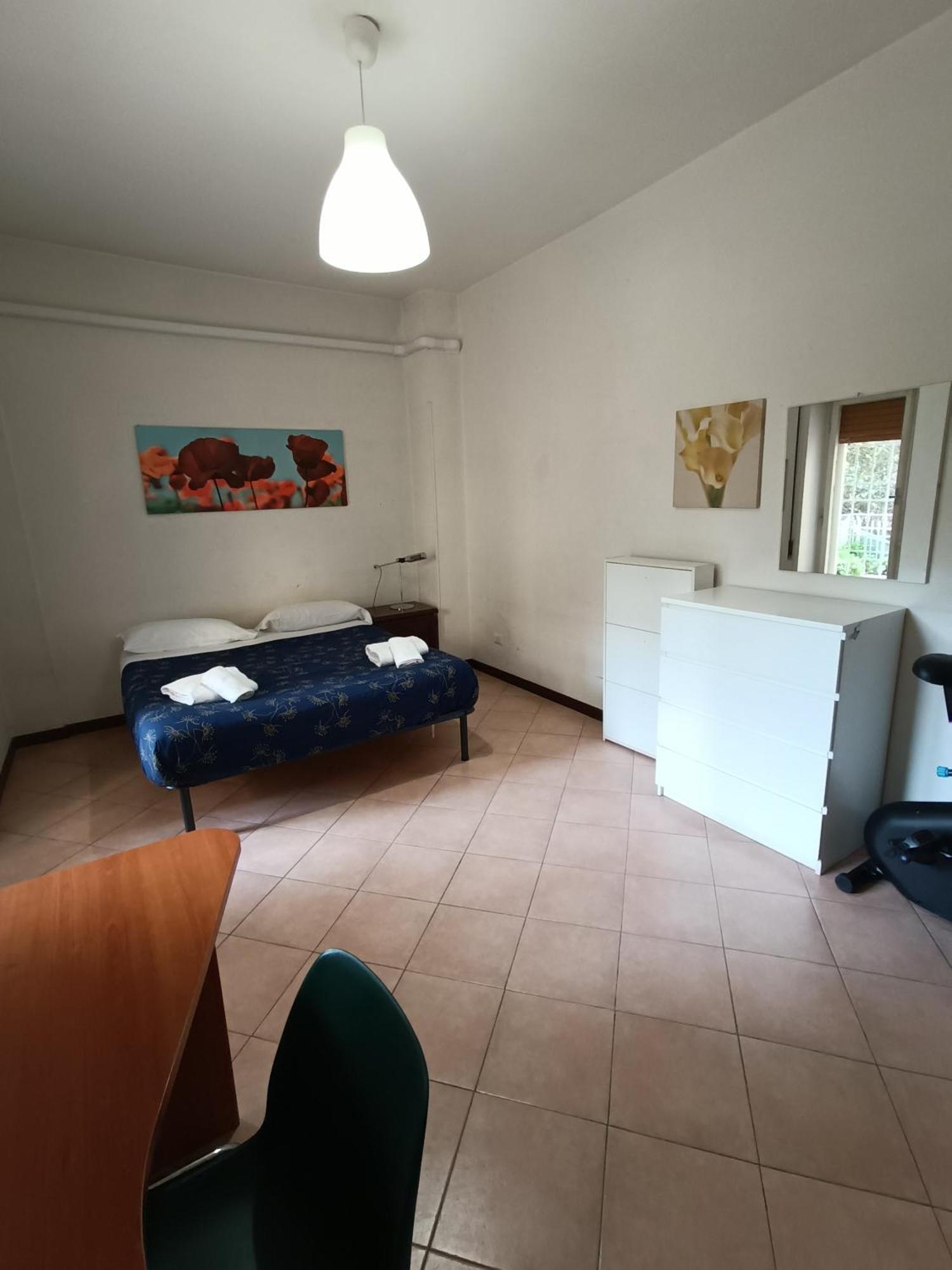Apartment Per 4 In Via Tiburtina, Wi-fi, Metro B E Bus Per Il Centro E La Sapienza *