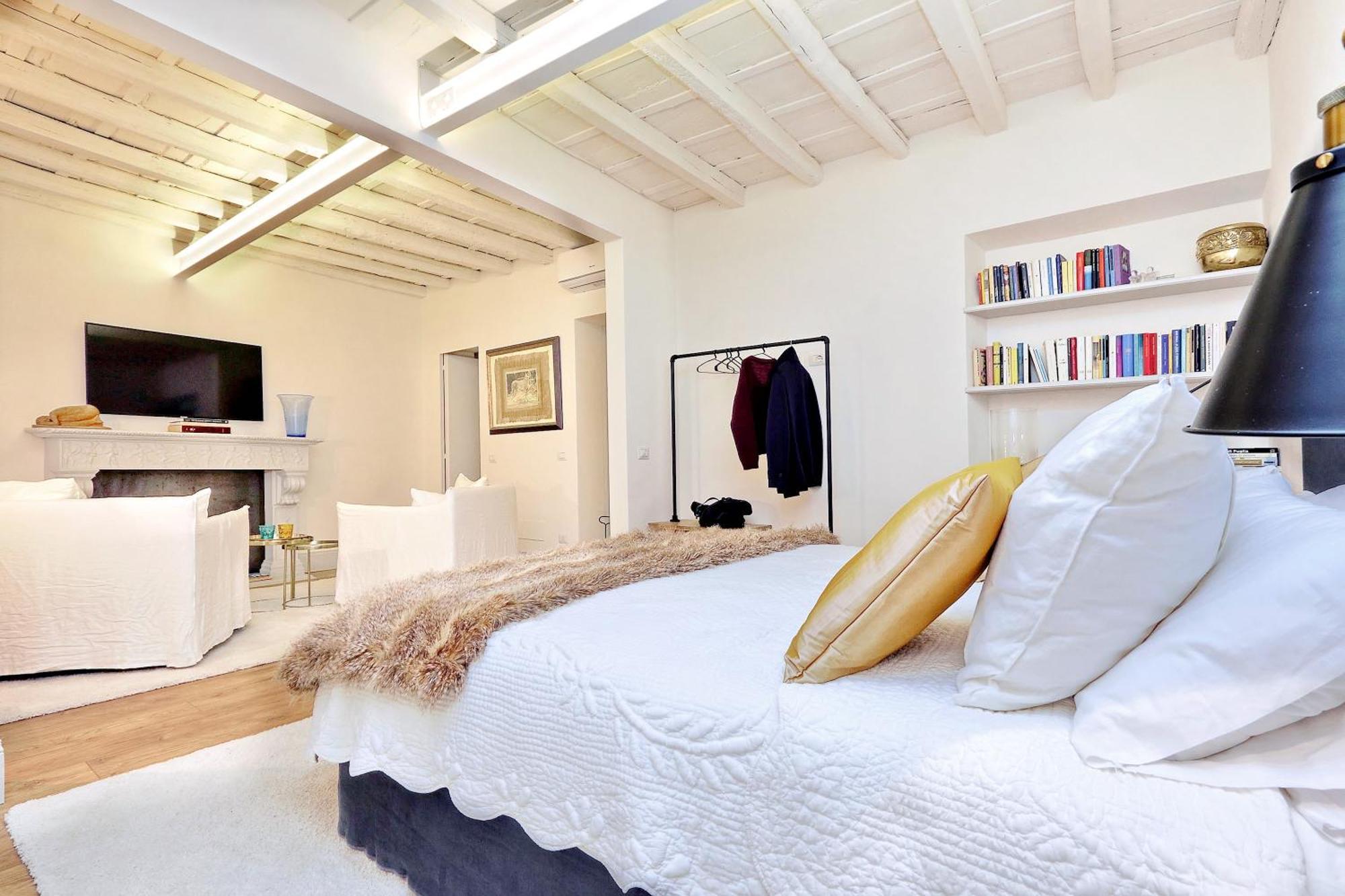 Appartamento Luxury Charme Between Pantheon And Spanish Steps *
