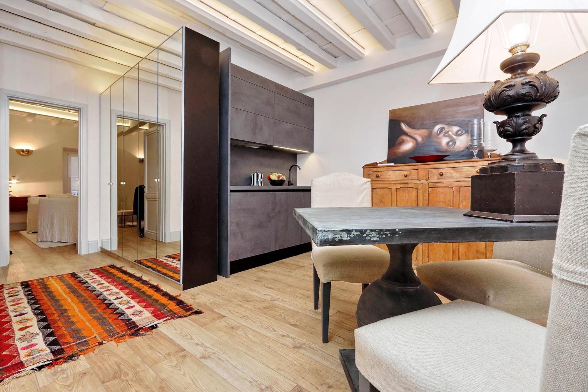 Appartamento Luxury Charme Between Pantheon And Spanish Steps