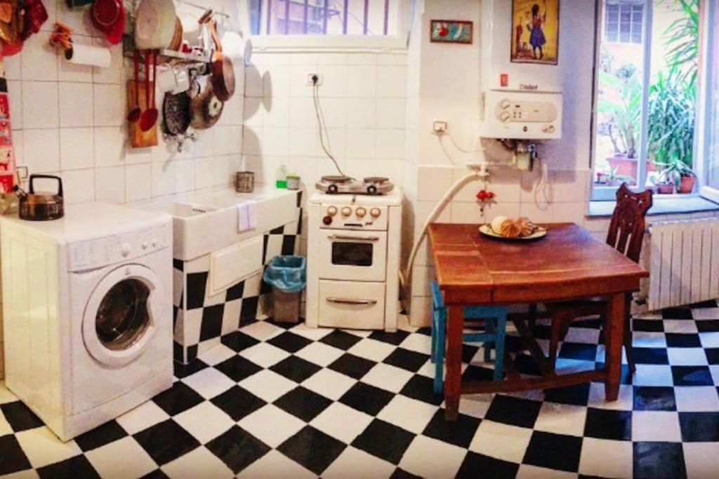 Vintage In Trastevere Apartment *