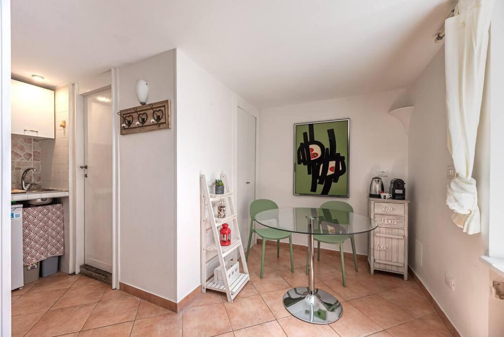Lungaretta Flat Trastevere Rome