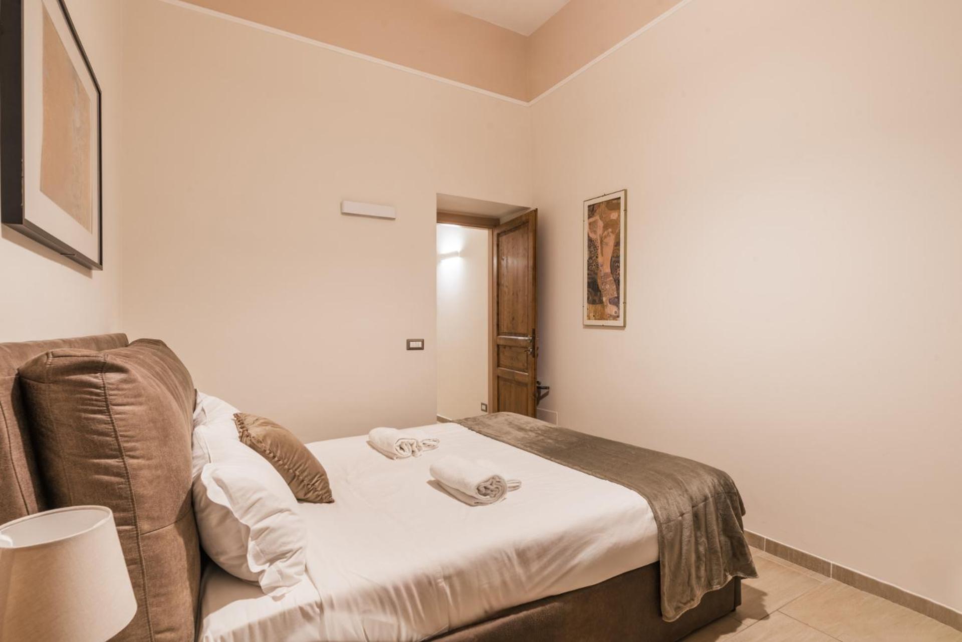 The Rent - Two-bedroom Near Fori Imperiali Appartement