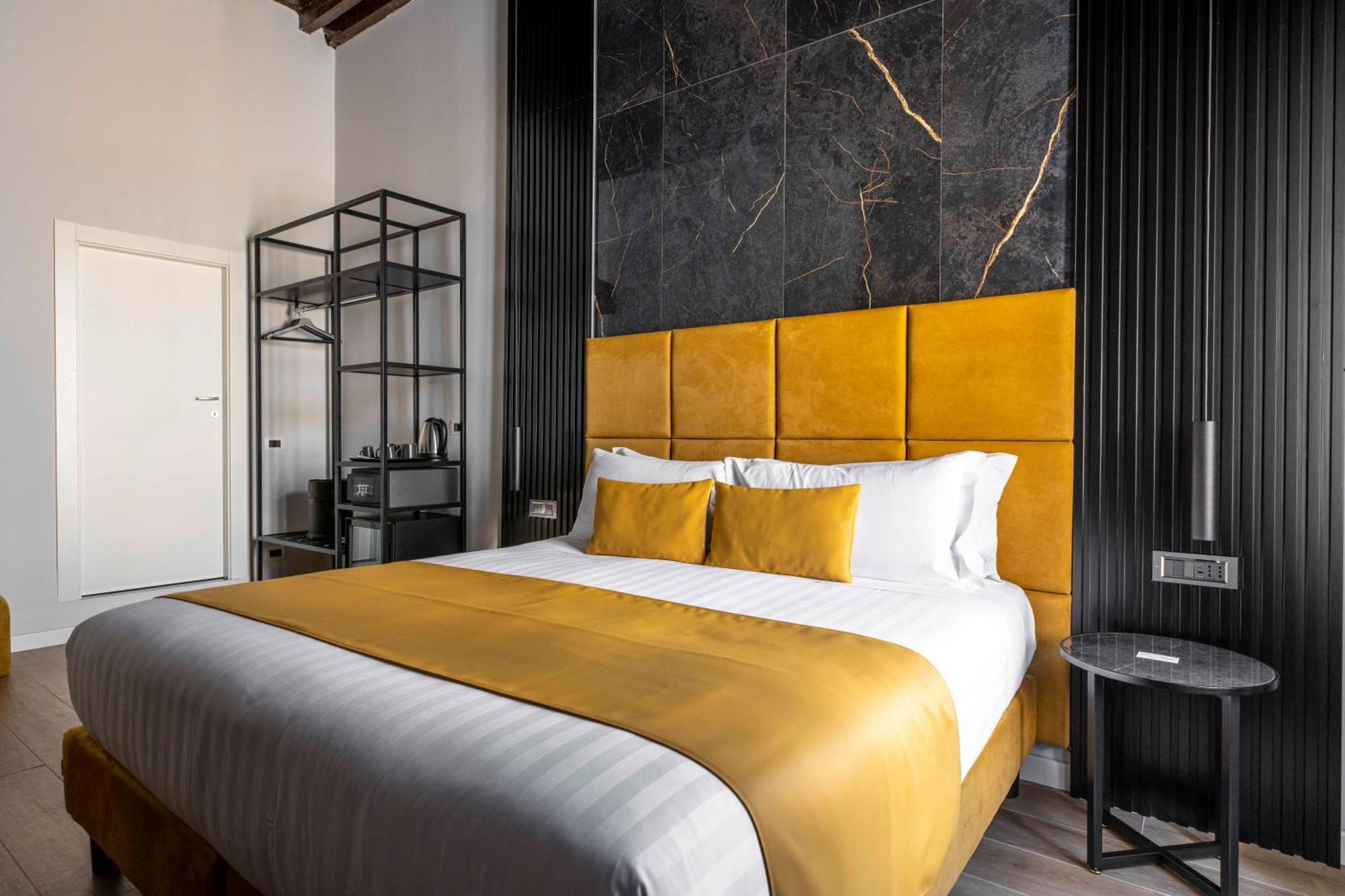 At Luxury Navona 2 Roma