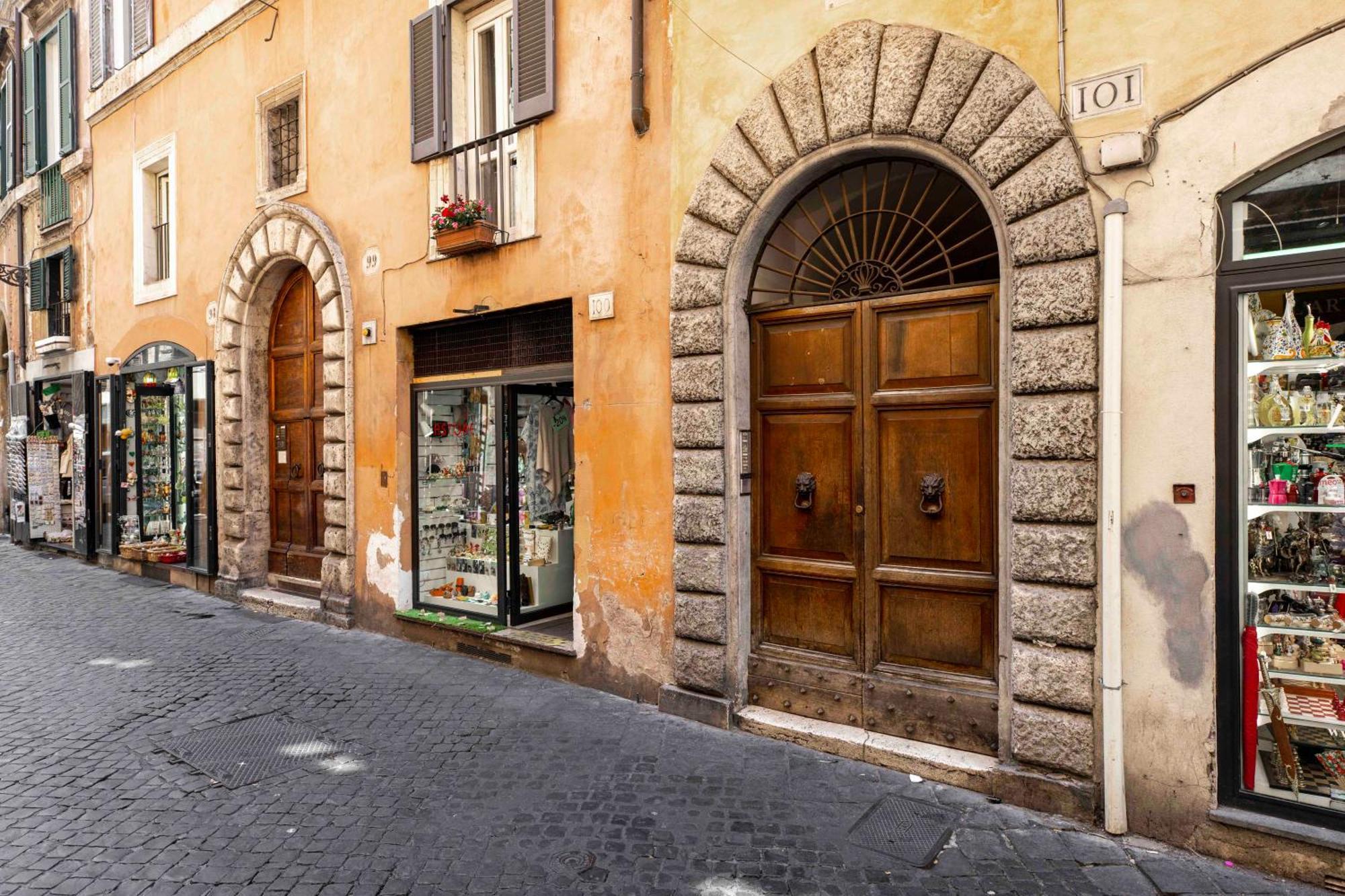 At Luxury Navona 2 * Roma