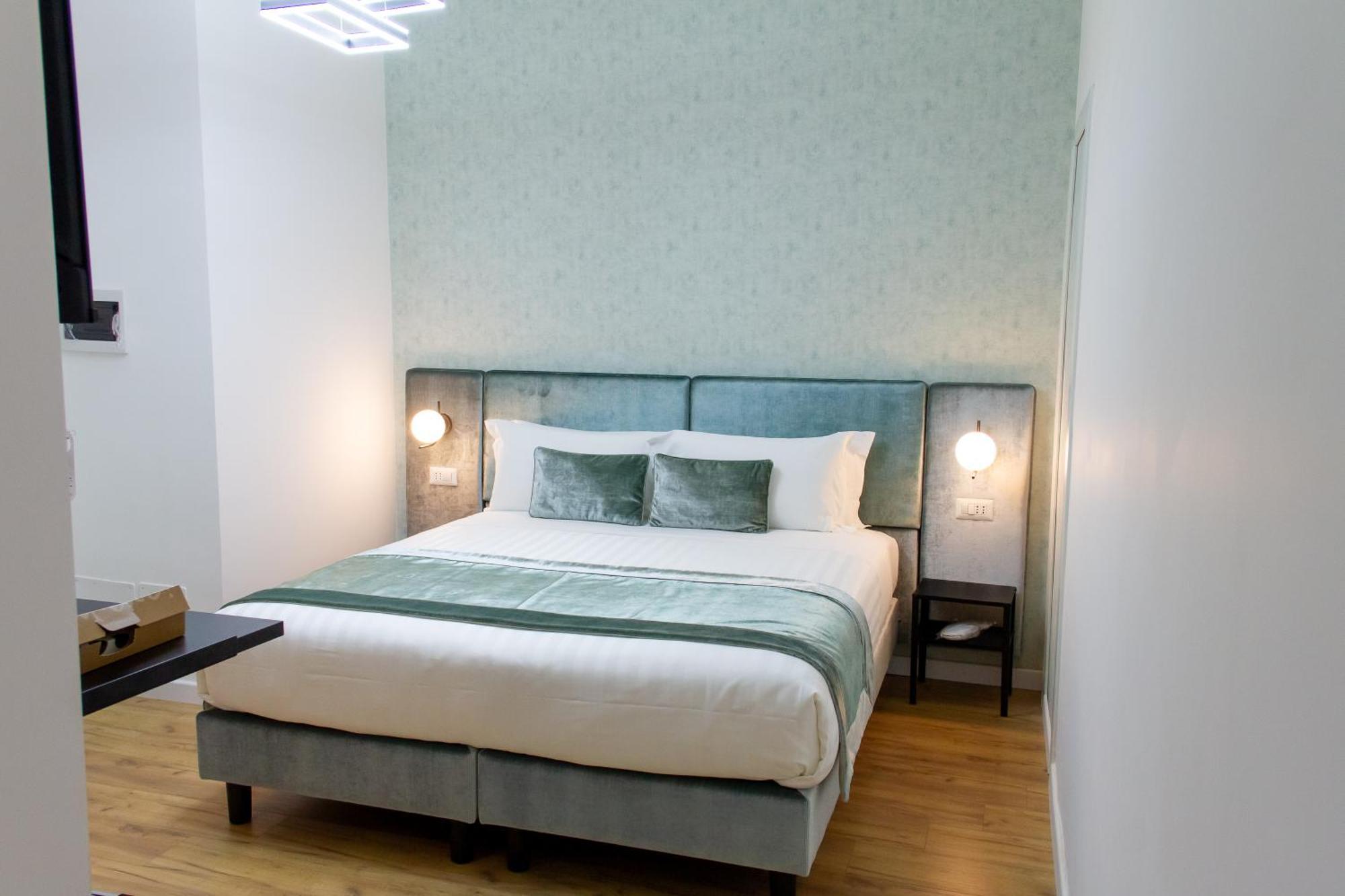 At St. Peter Rooms&apartment Rome