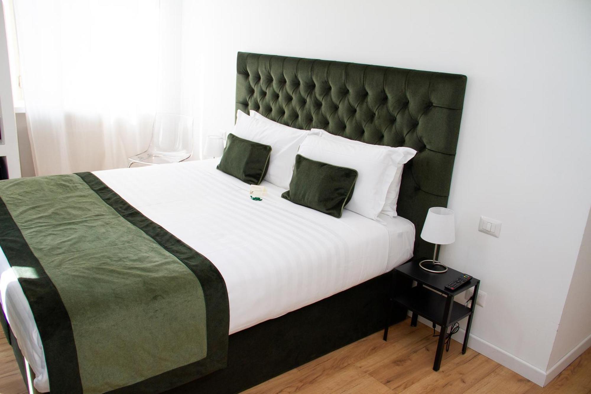 Guest house At St. Peter Rooms&apartment Rome