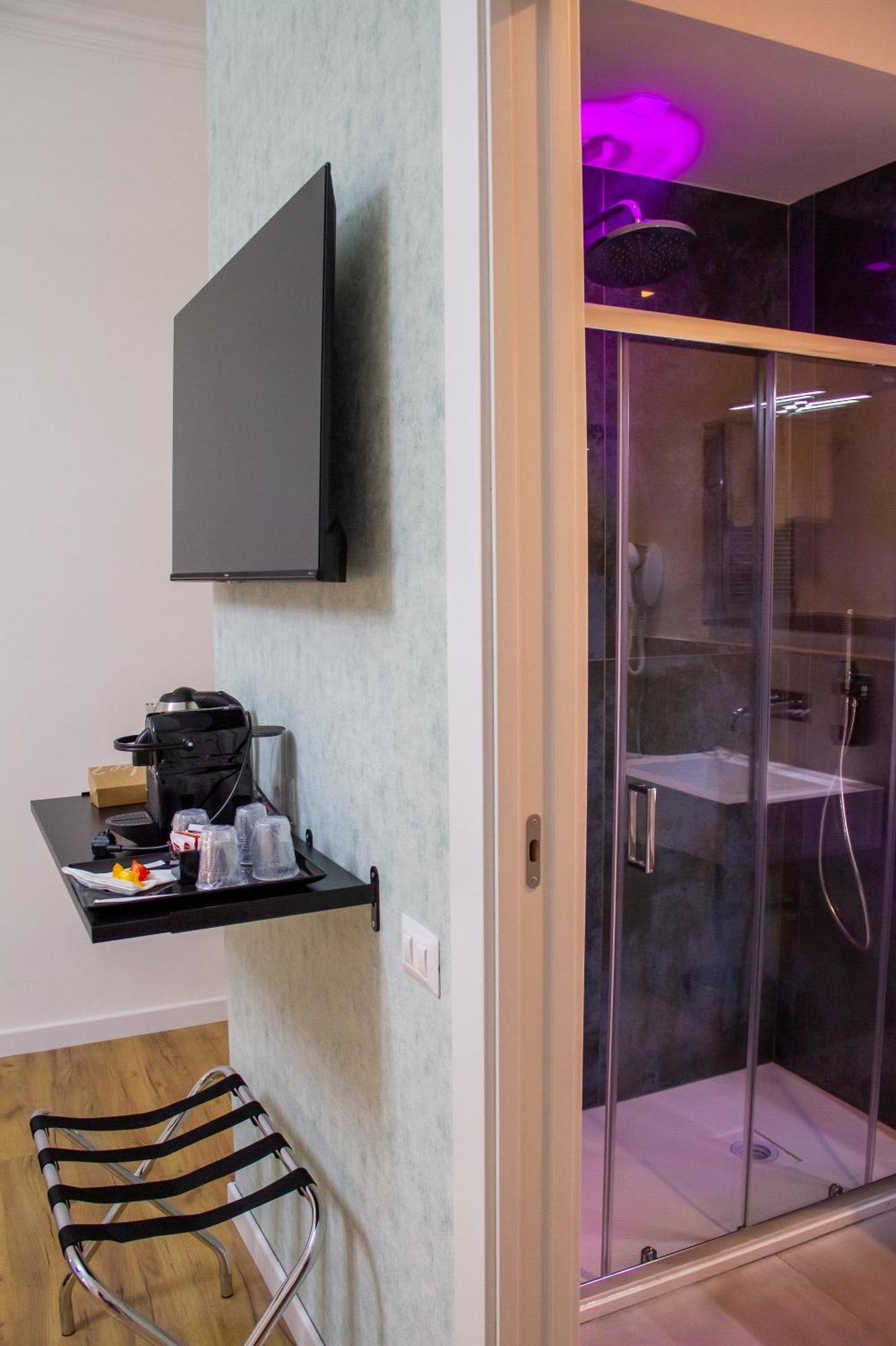 Guest house At St. Peter Rooms&apartment Rome