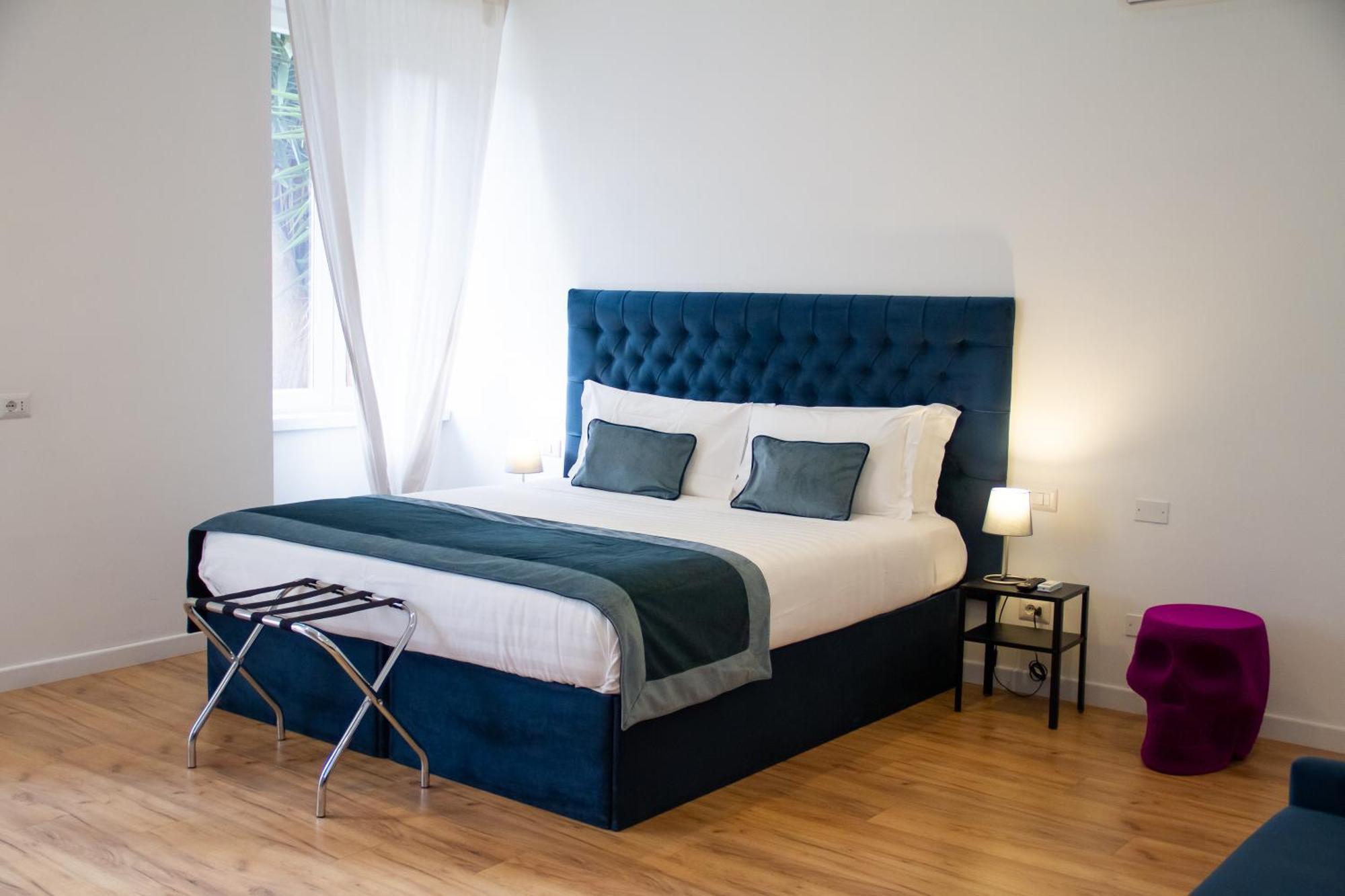 At St. Peter Rooms&apartment * Rome