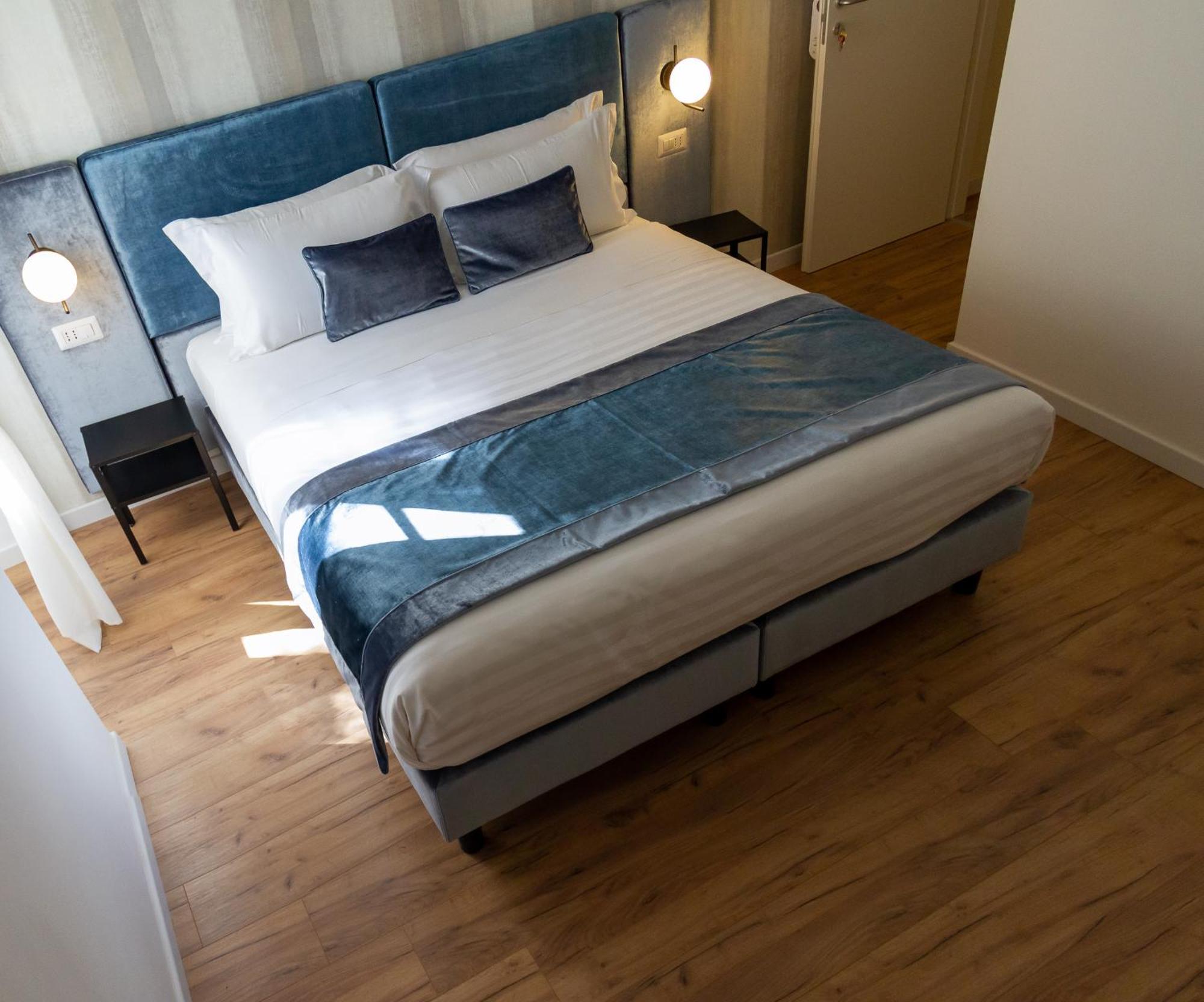 Guest house At St. Peter Rooms&apartment Rome