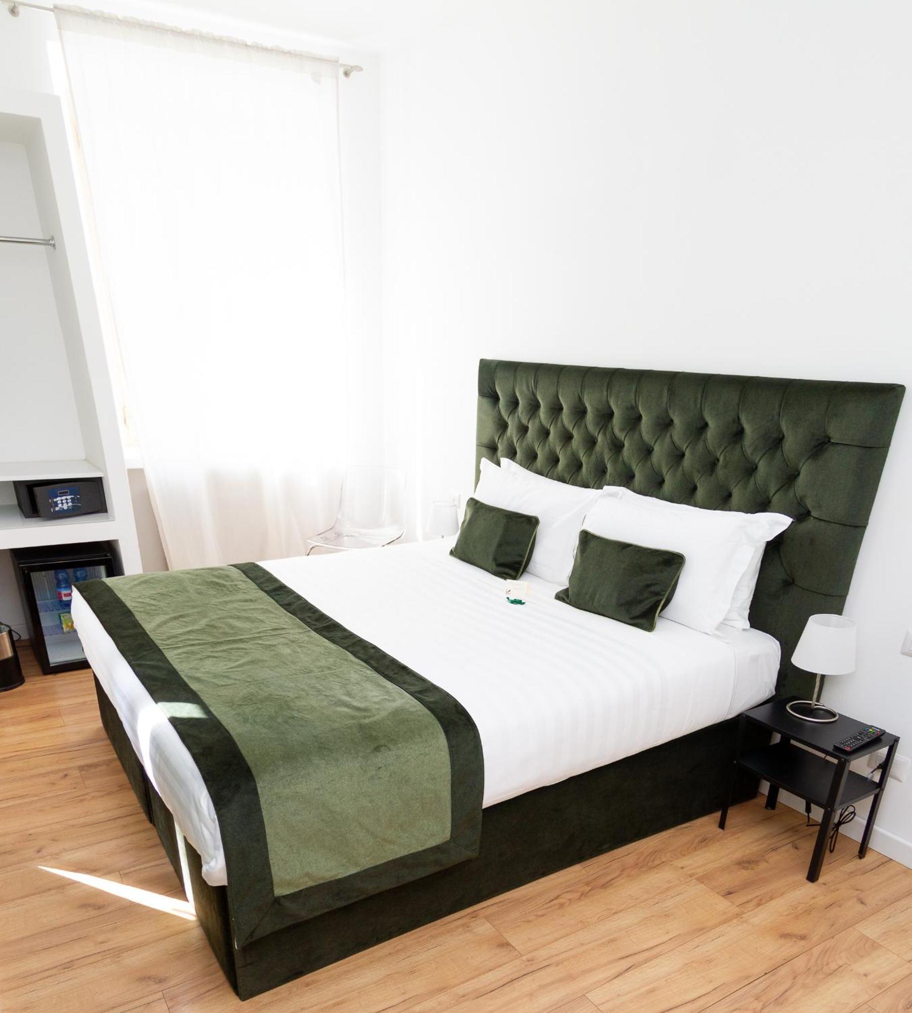 At St. Peter Rooms&apartment * Rome