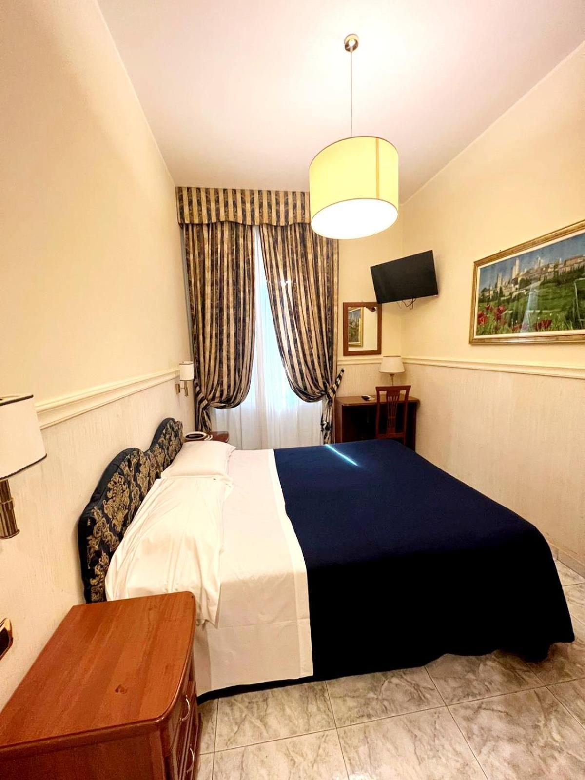 Mariano Hotel