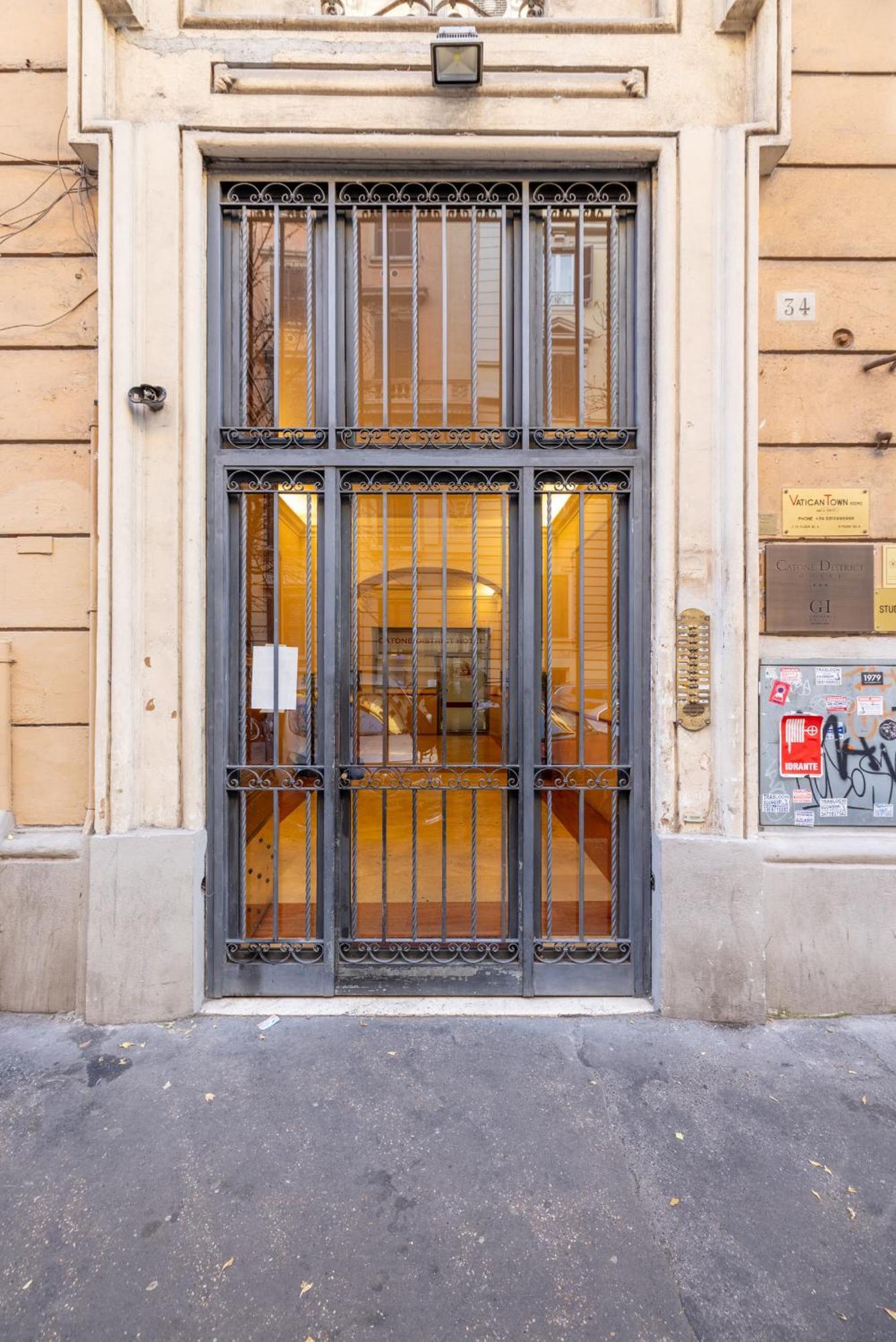 Charming Vatican *