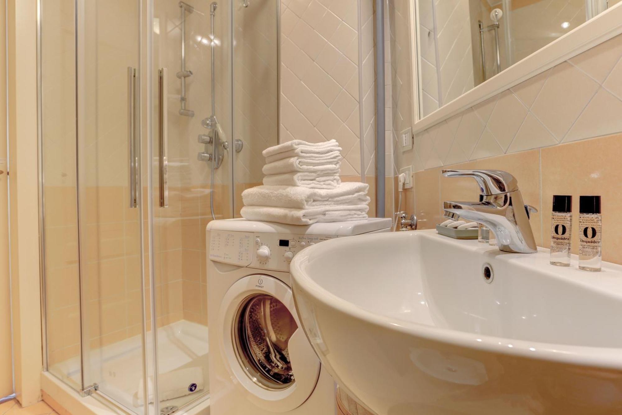 And St. Angelo 5 * Rome