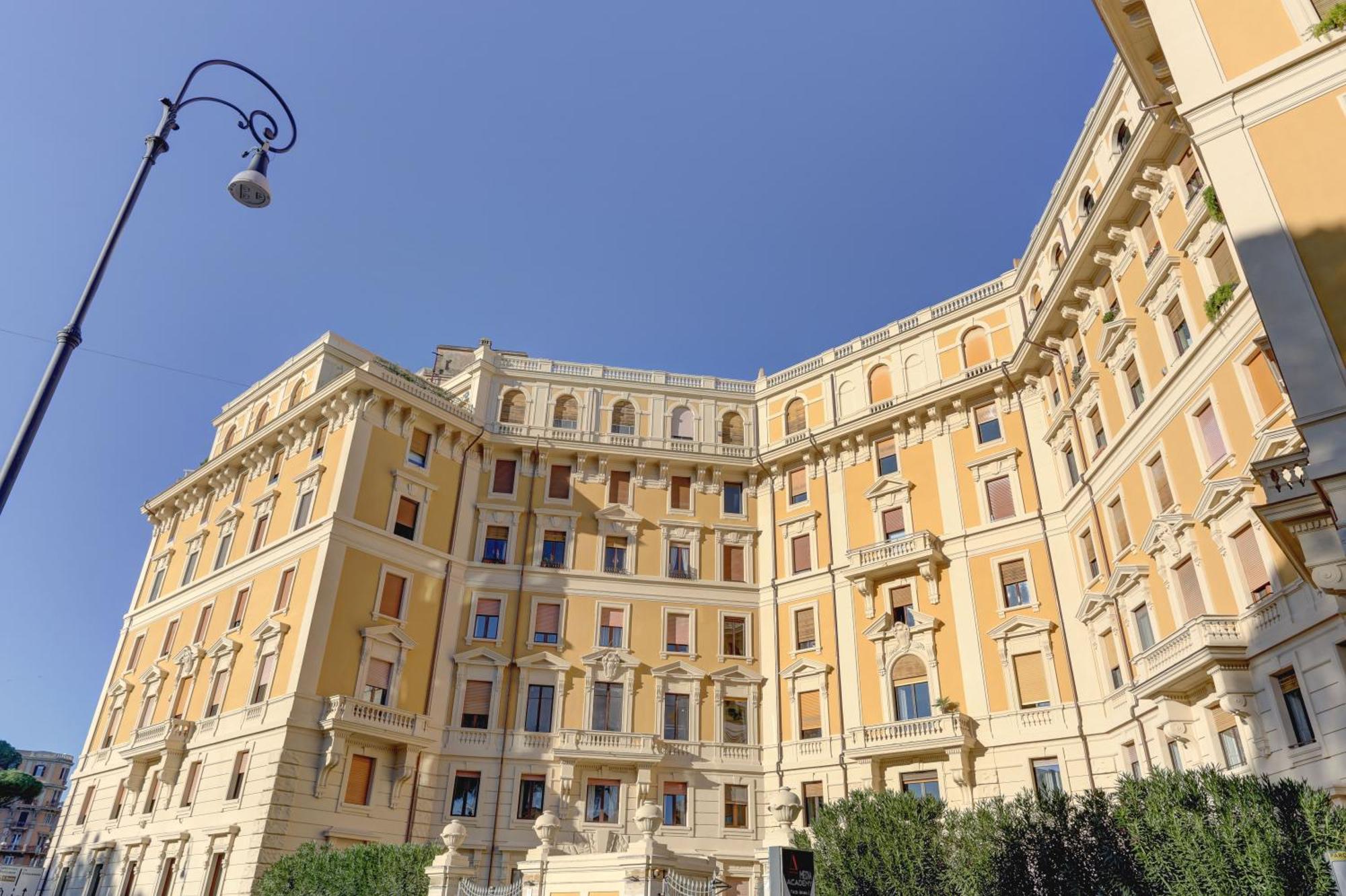 And St. Angelo 5 * Rome