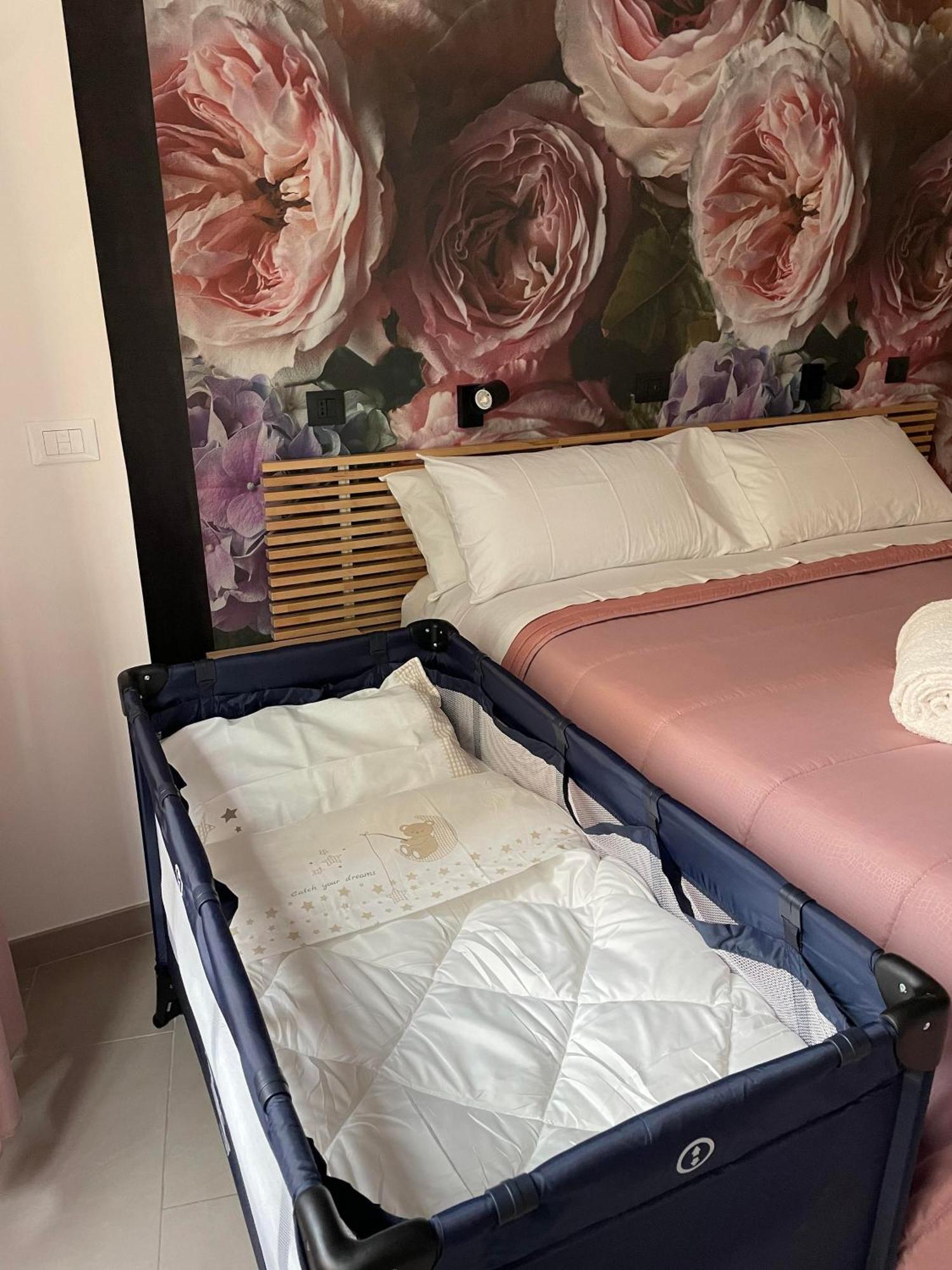 Peoniamaximahouse -piazza Bologna- Apartment *